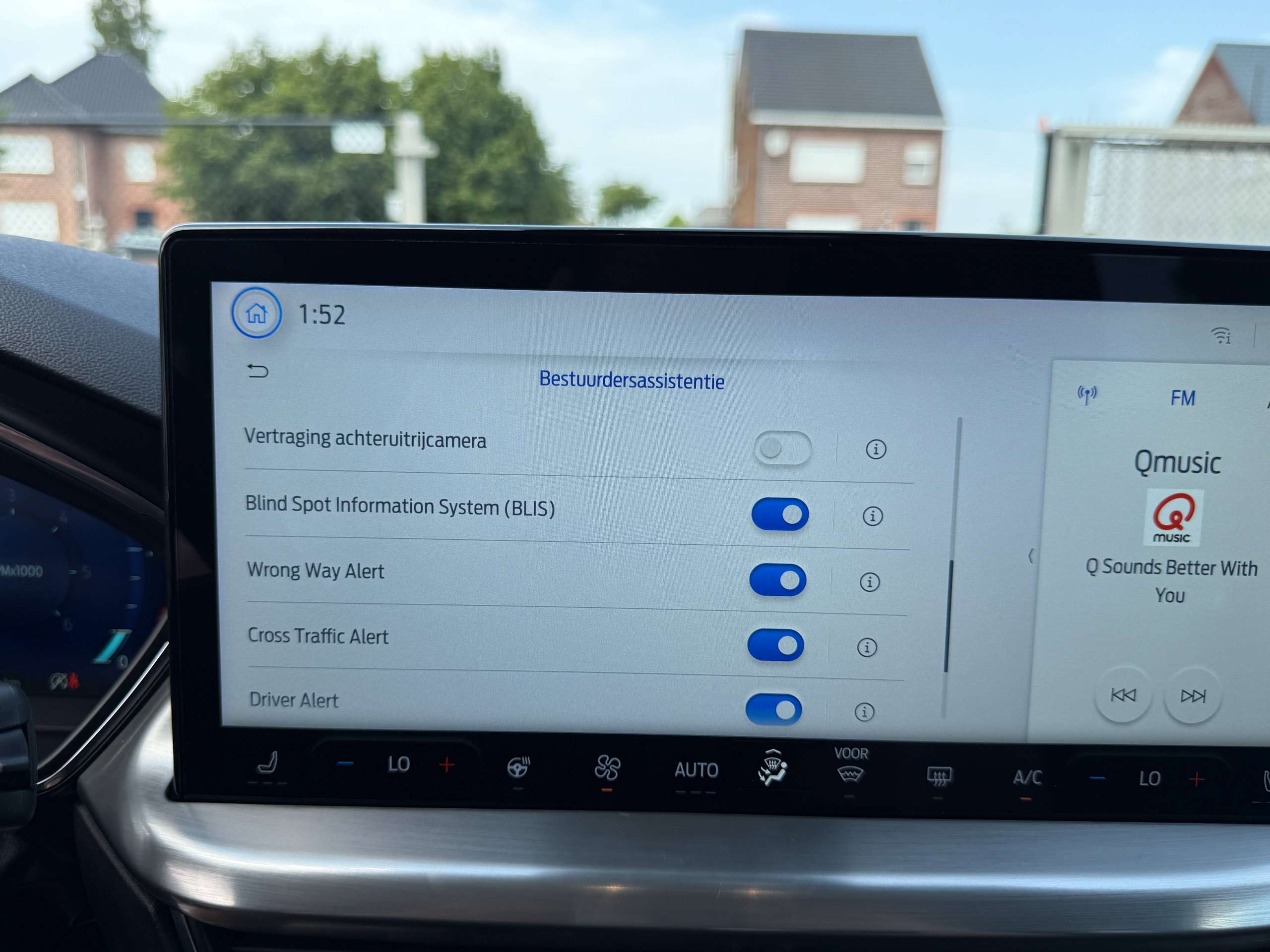 a24c0e3c-17d0-4150-a391-14ada8c1e33523-ford-focus-1-5-tdci-automaat-clipper-full-led-navigatie-camera-carplay-dab-trekhaak.jpg
