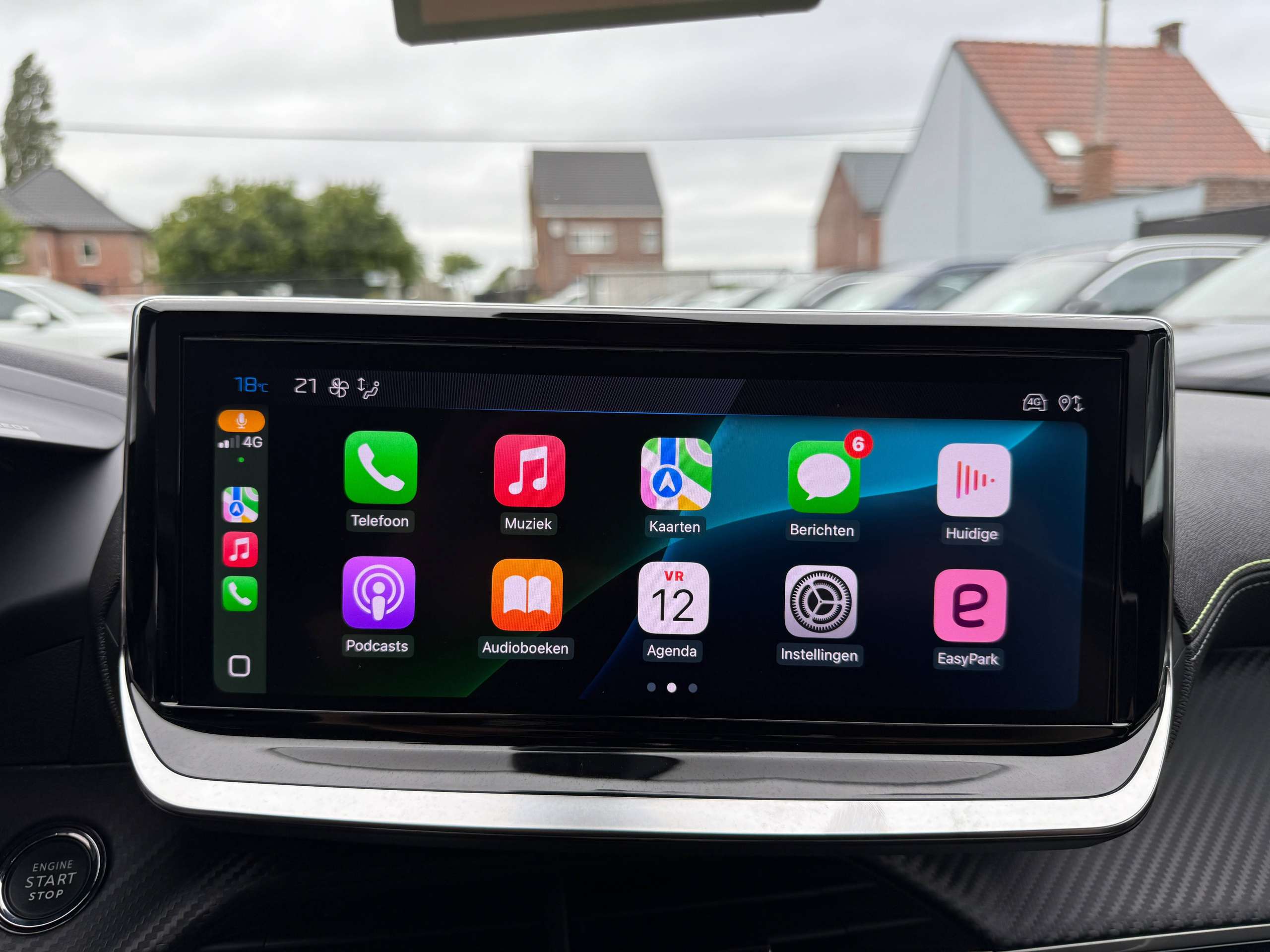 a288df60-cdc9-4b91-9d67-32ab239170ed28-peugeot-2008-1-2-hybrid-gt-line-automaat-navi-leder-360-camera-dode-hoek-carplay-full-led.jpg