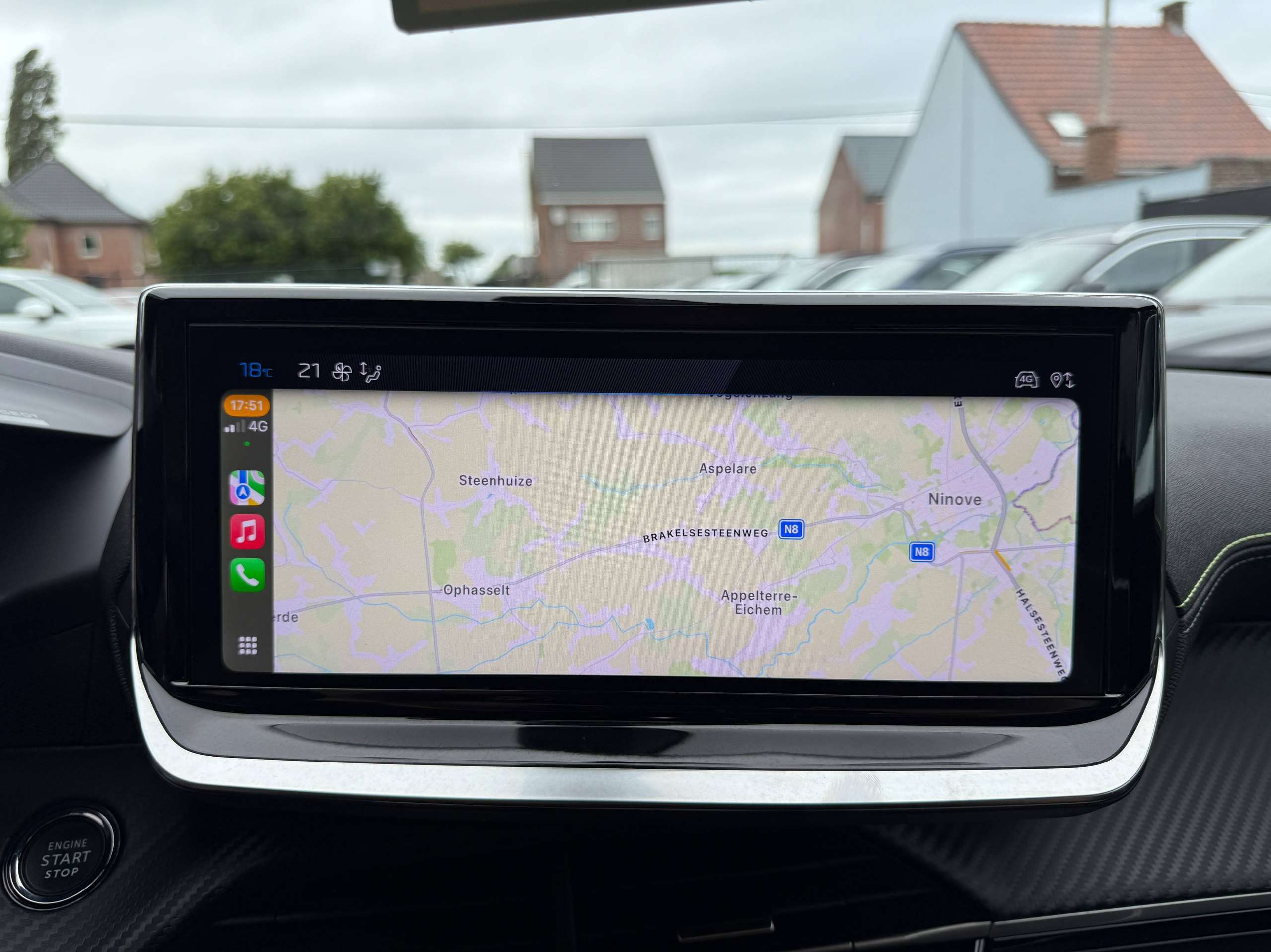 a288df60-cdc9-4b91-9d67-32ab239170ed29-peugeot-2008-1-2-hybrid-gt-line-automaat-navi-leder-360-camera-dode-hoek-carplay-full-led.jpg