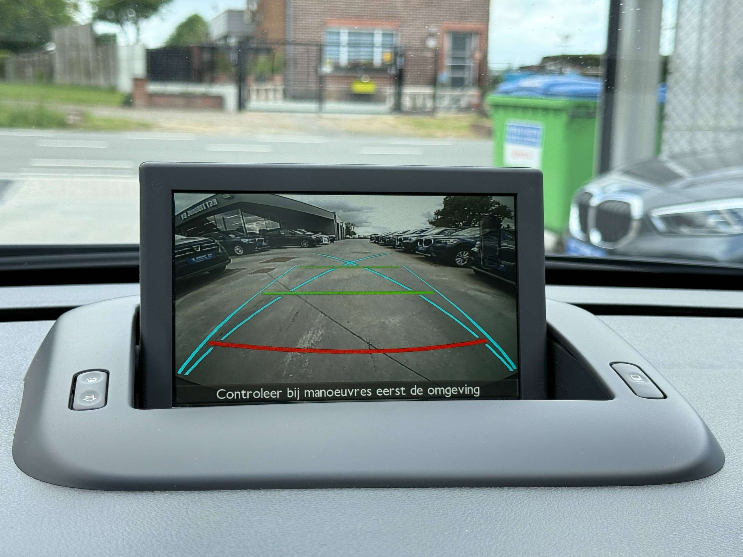 a361c59a-721b-4891-a743-ba4768fcca1220-peugeot-3008-1-2i-130pk-navigatie-camera-bluetooth-pdc-head-up-alu.jpg