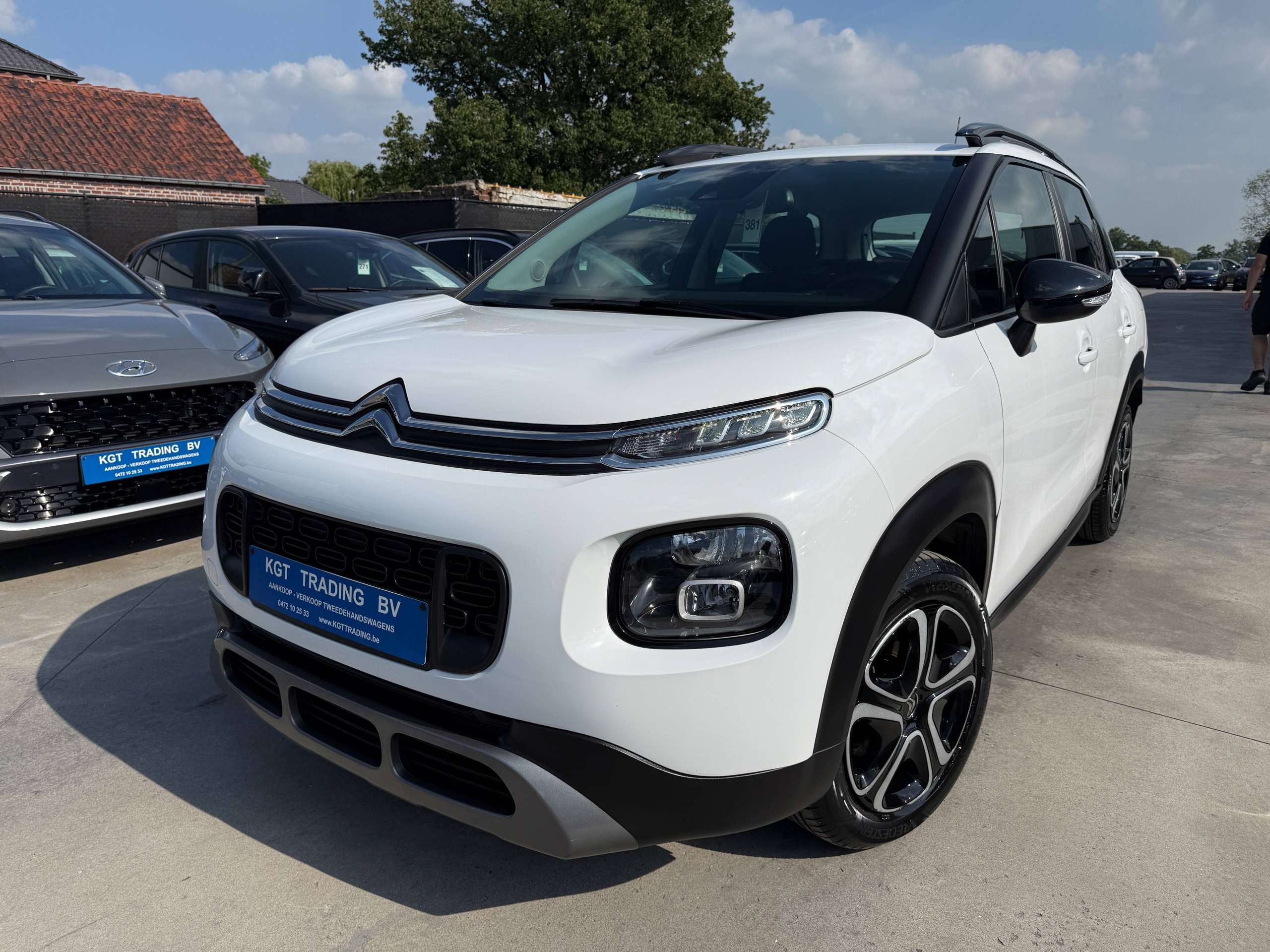 a3710581-e079-42ca-b2b2-7f5e96d528681-citroen-c3-aircross-1-2i-110pk-navigatie-led-carplay-pdc-bluetooth.jpg