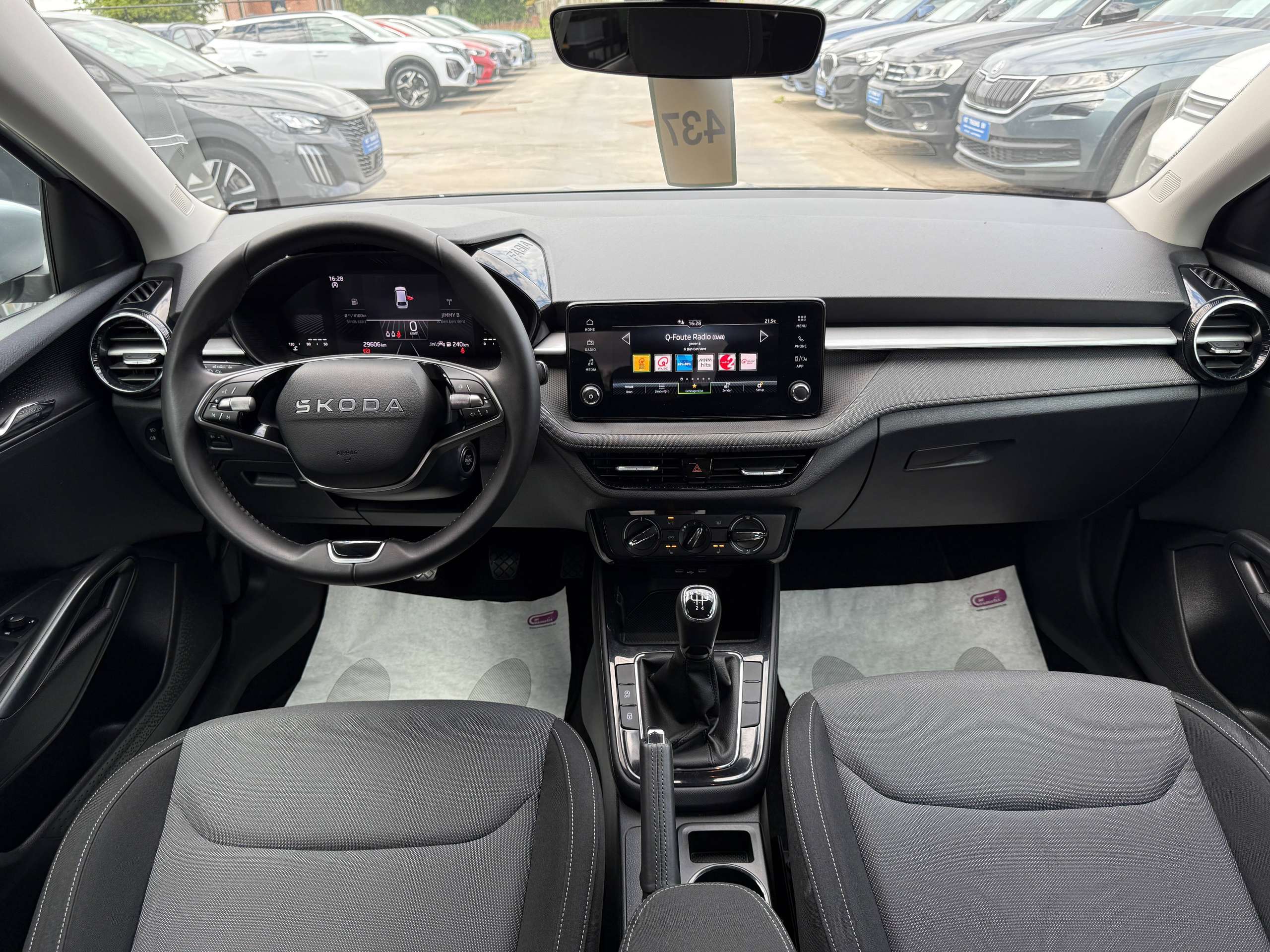 a416d38b-fa4b-48df-9fde-53dd685877ed32-skoda-fabia-1-0i-80pk-camera-zetelverwarming-carplay-full-led-trekhaak.jpg
