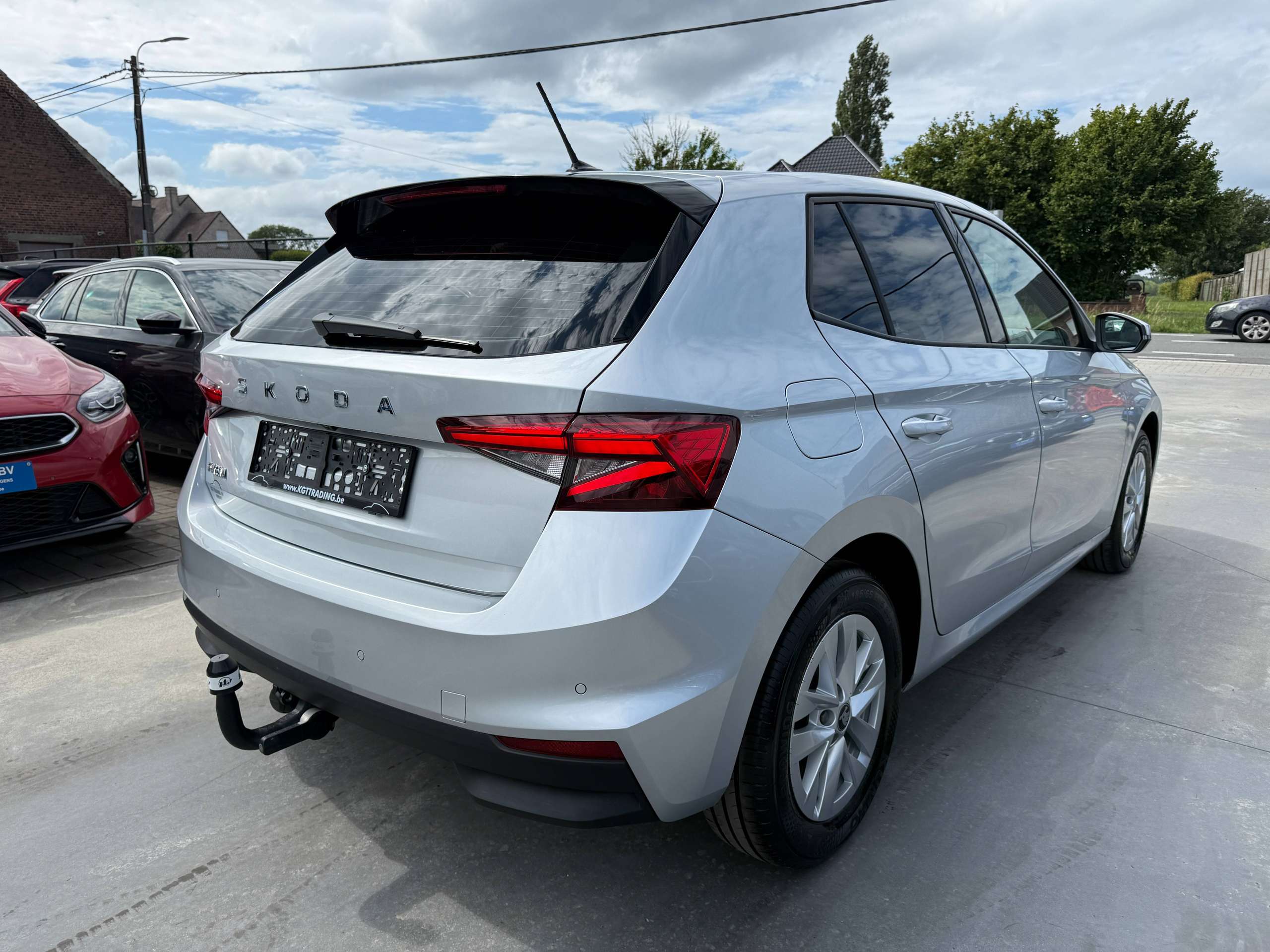 a416d38b-fa4b-48df-9fde-53dd685877ed5-skoda-fabia-1-0i-80pk-camera-zetelverwarming-carplay-full-led-trekhaak.jpg