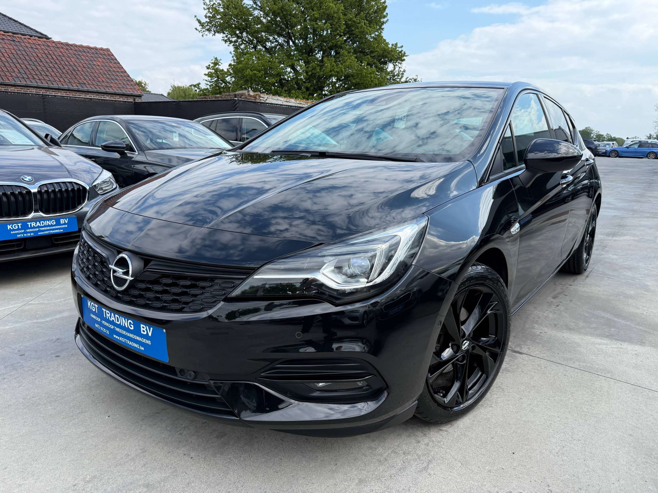 ad25cfe5-3622-4db2-b83c-0c8671dd73281-opel-astra-1-2i-5-deurs-gs-line-navigatie-leder-camera-carplay-led.jpg