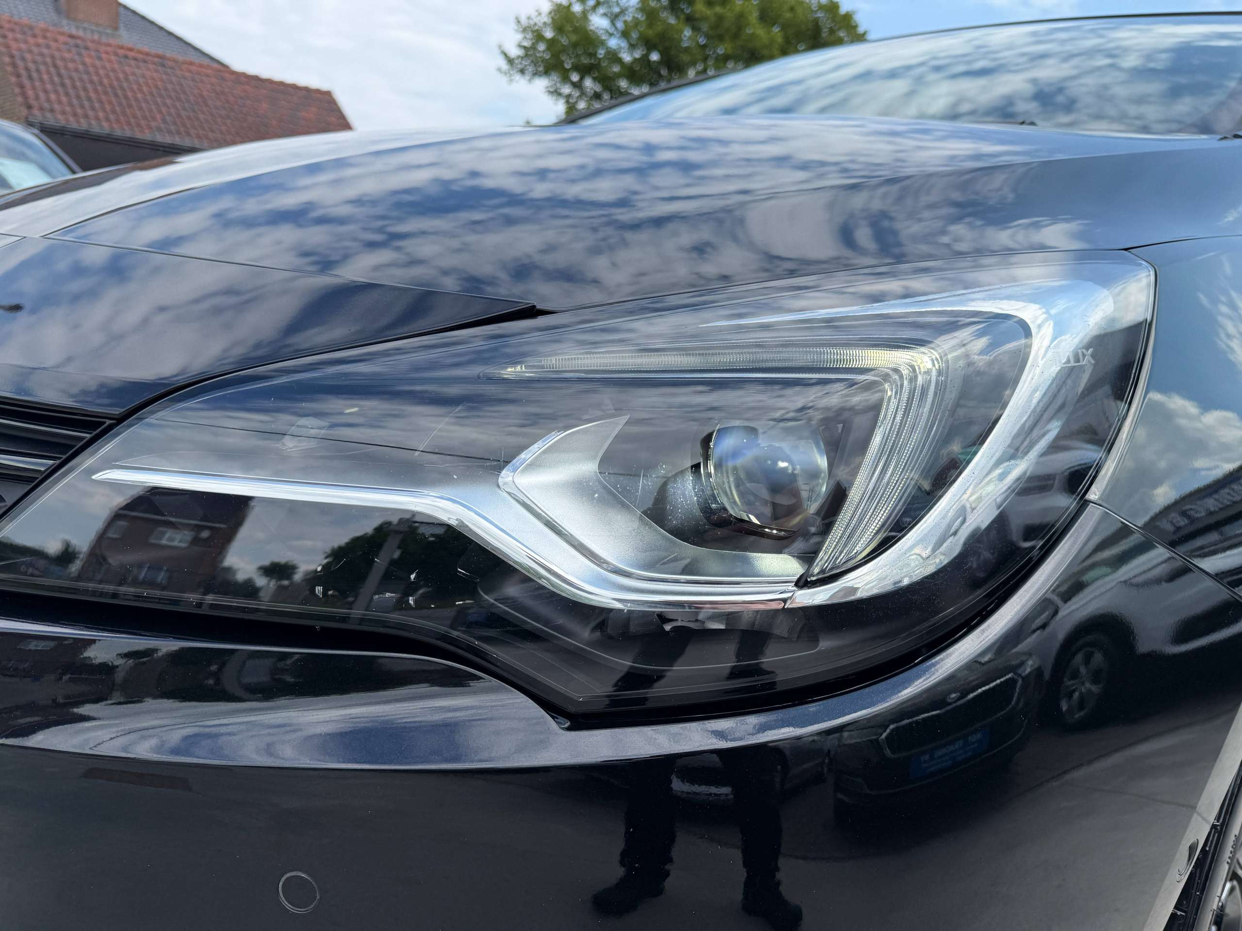 ad25cfe5-3622-4db2-b83c-0c8671dd732810-opel-astra-1-2i-5-deurs-gs-line-navigatie-leder-camera-carplay-led.jpg