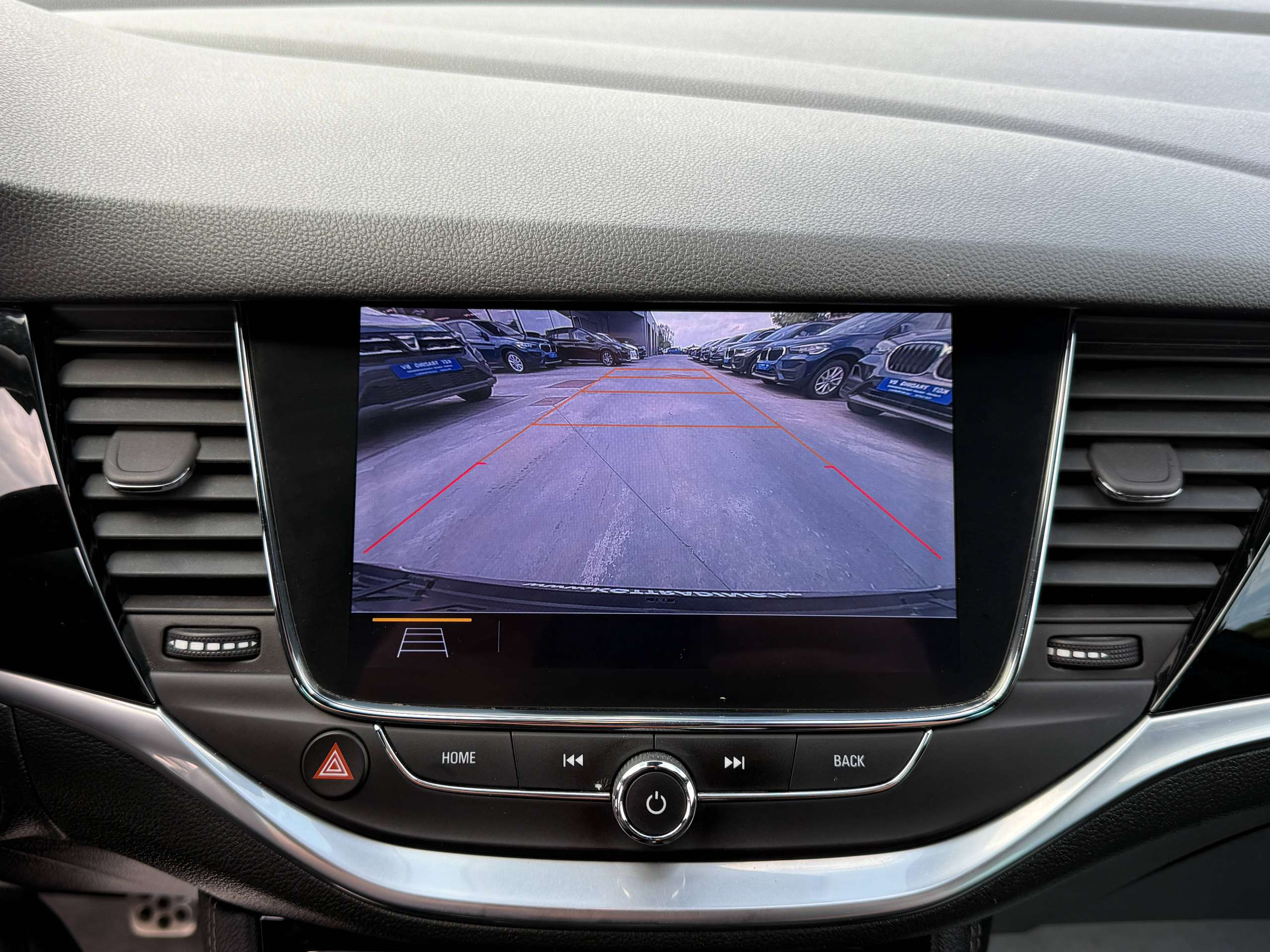 ad25cfe5-3622-4db2-b83c-0c8671dd732821-opel-astra-1-2i-5-deurs-gs-line-navigatie-leder-camera-carplay-led.jpg