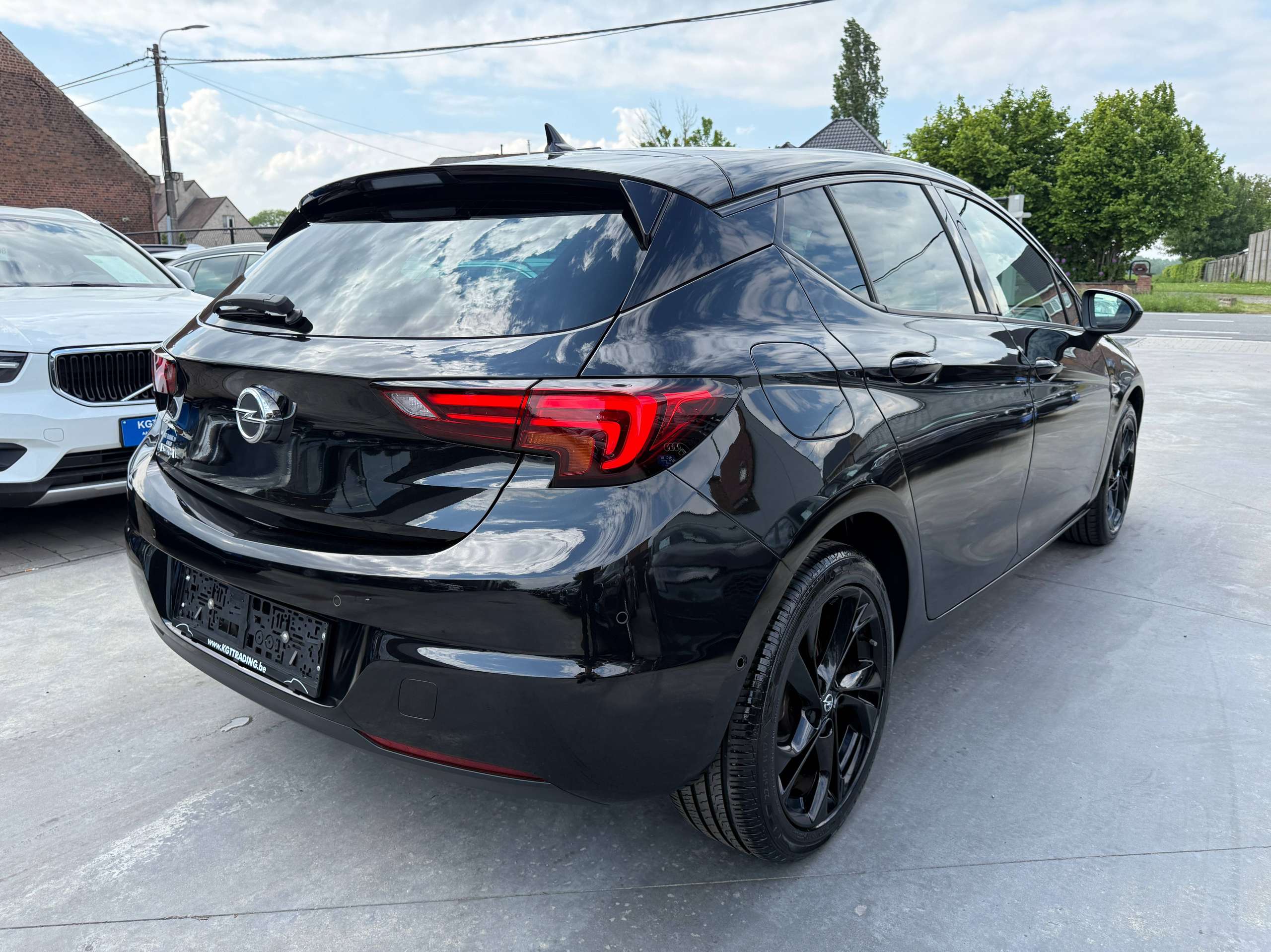 ad25cfe5-3622-4db2-b83c-0c8671dd73285-opel-astra-1-2i-5-deurs-gs-line-navigatie-leder-camera-carplay-led.jpg