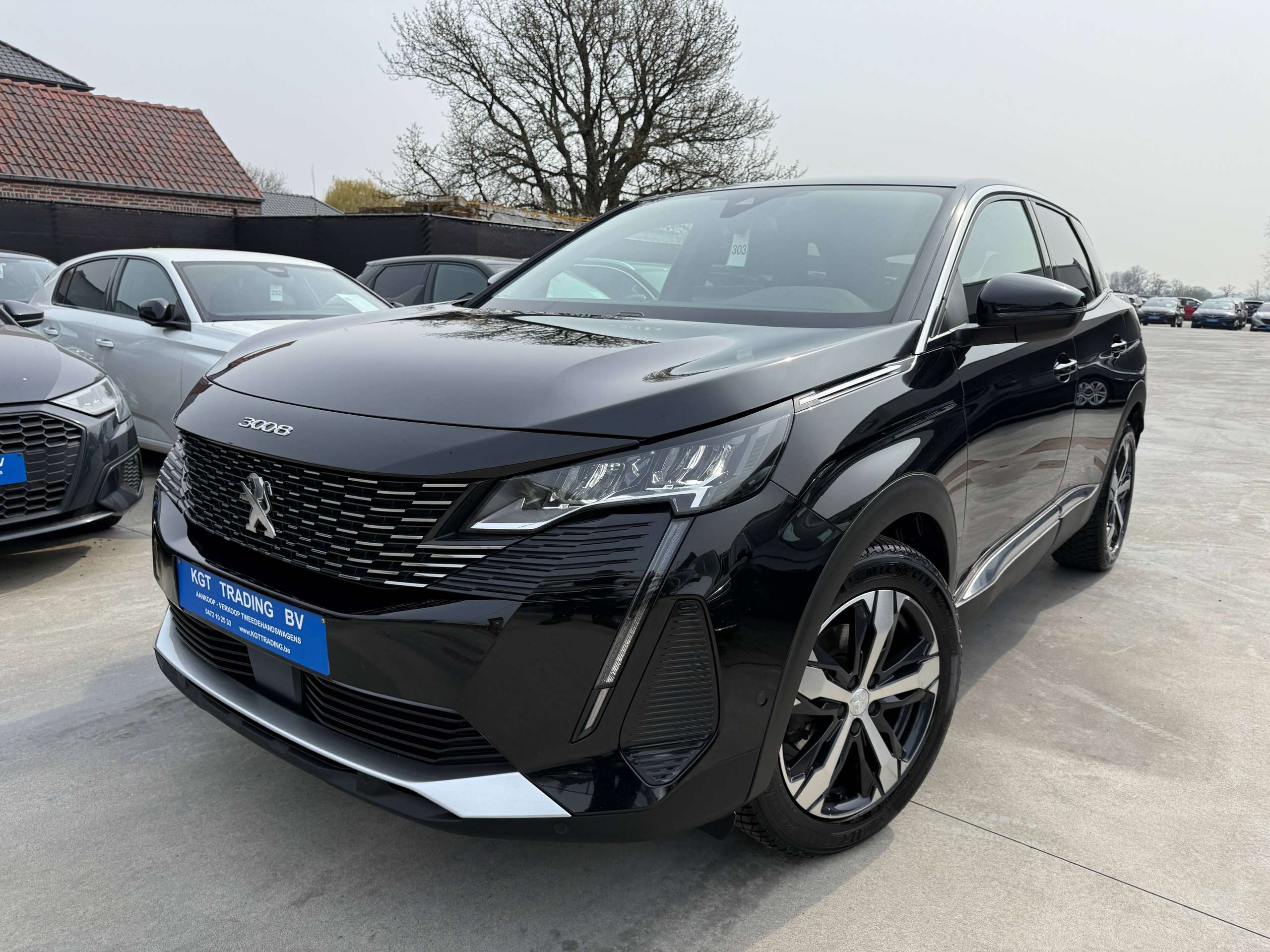b09d0e52-2b02-4627-bd44-5536feae6bdf1-peugeot-3008-1-2i-facelift-navigatie-full-led-zwart-leder-camer.jpg