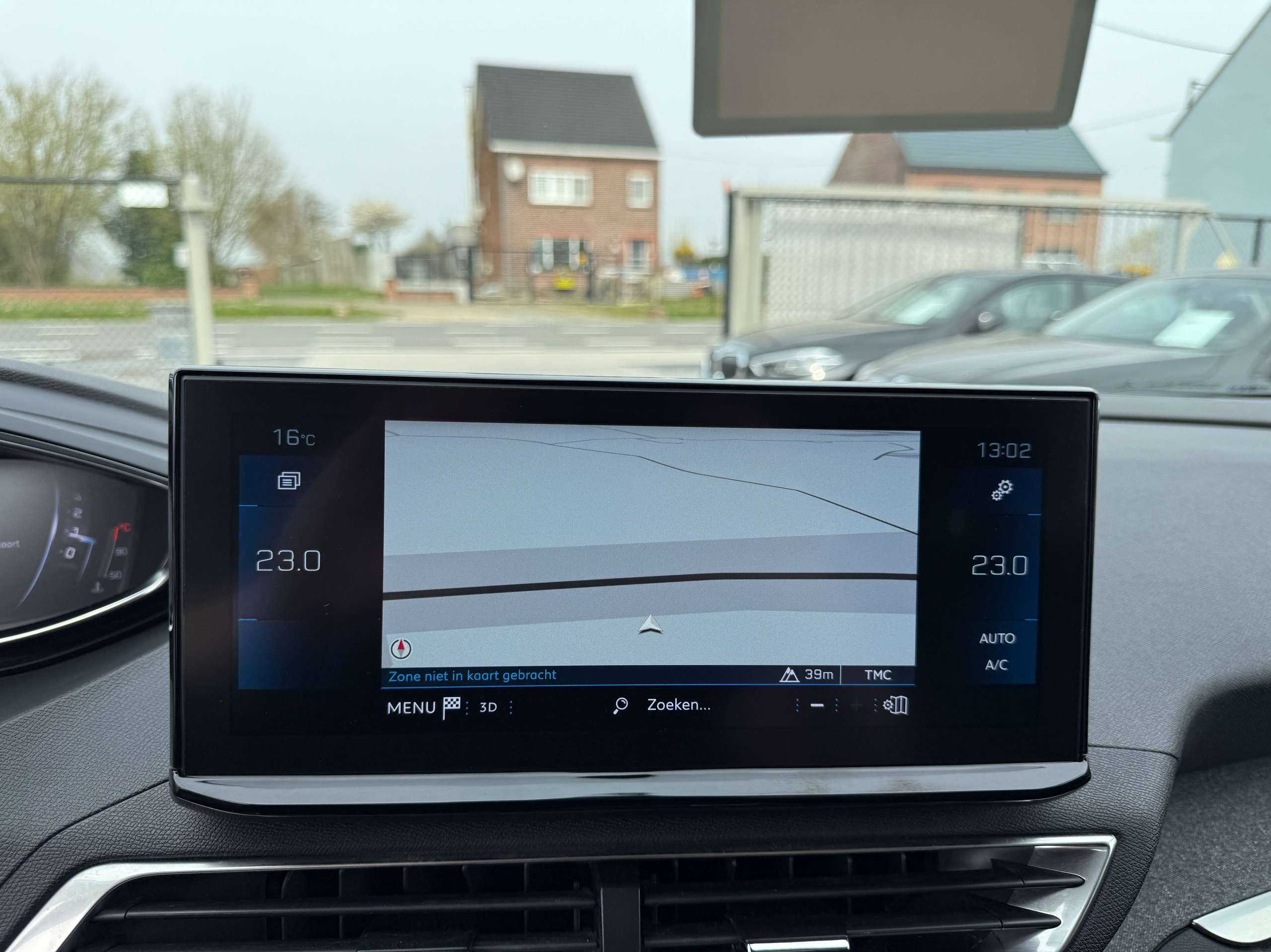 b09d0e52-2b02-4627-bd44-5536feae6bdf19-peugeot-3008-1-2i-facelift-navigatie-full-led-zwart-leder-camer.jpg