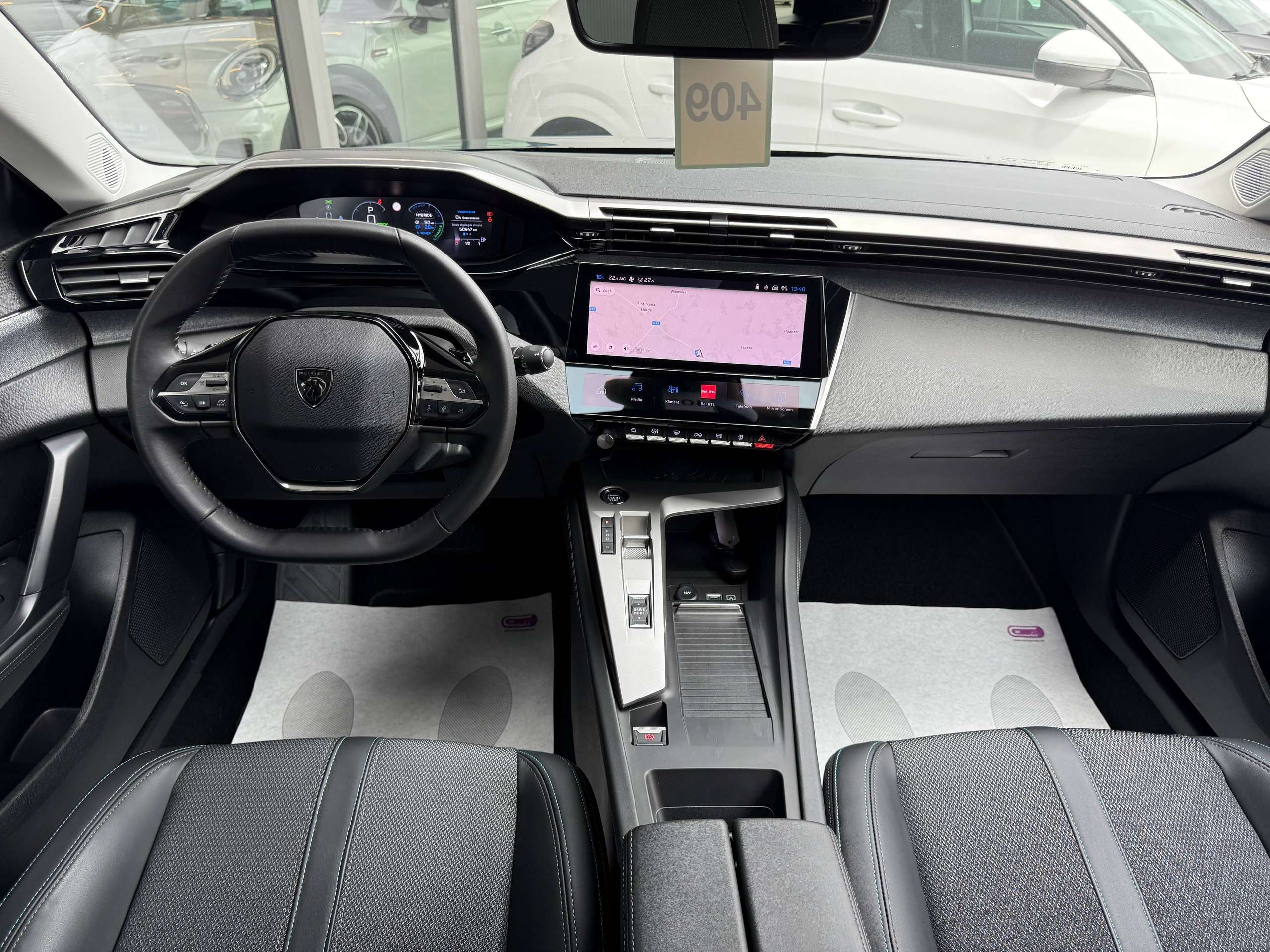 b6fd97da-4542-4708-8011-72438e69b81832-peugeot-308-sw-phev-hybrid-automaat-navi-leder-camera-carplay-led-alu.jpg