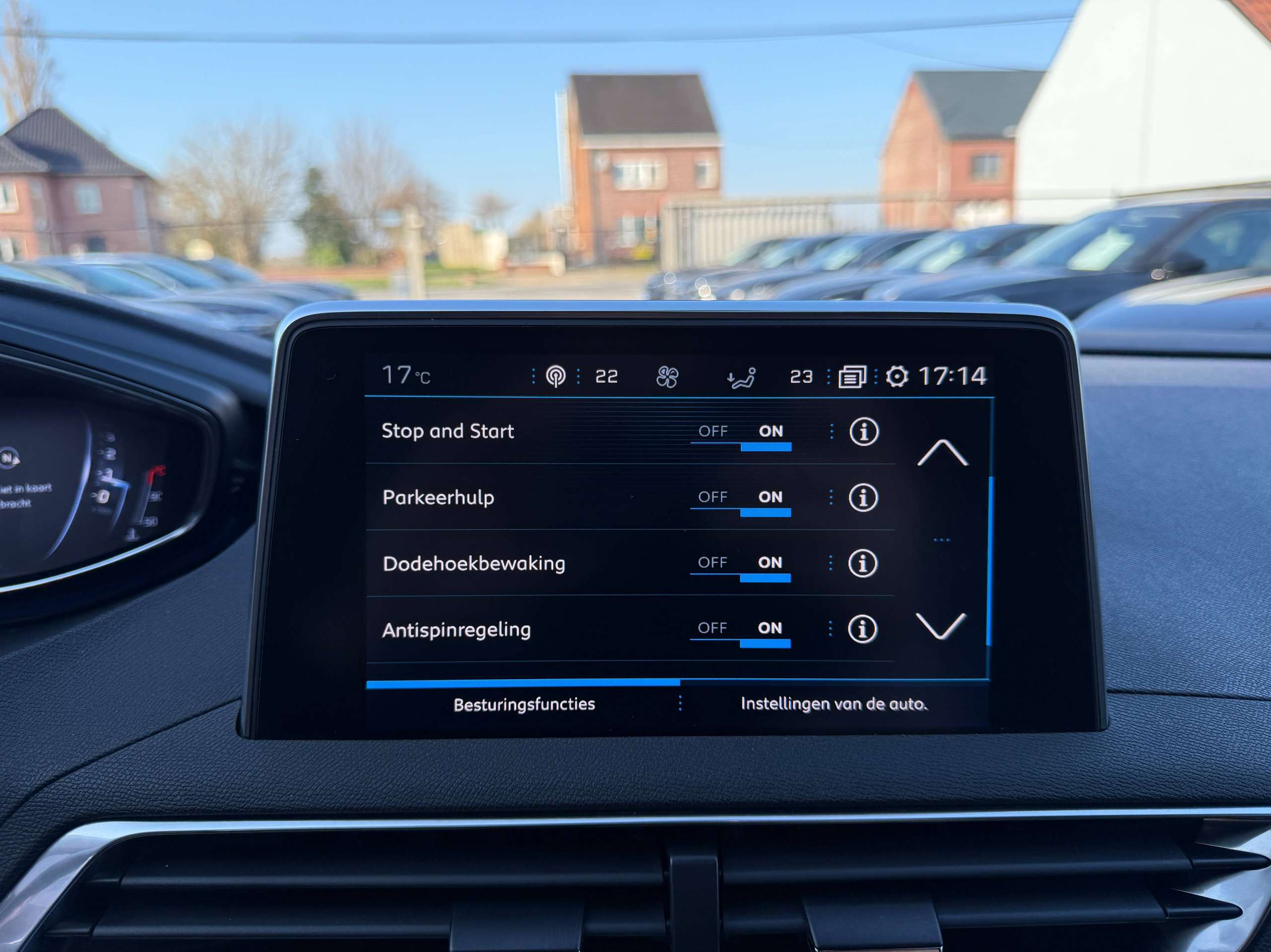 b7b1594c-fe40-462c-aa58-e3298ace2b5a22-peugeot-5008-1-2i-130pk-navigatie-leder-camera-carplay-dab-pdc.jpg