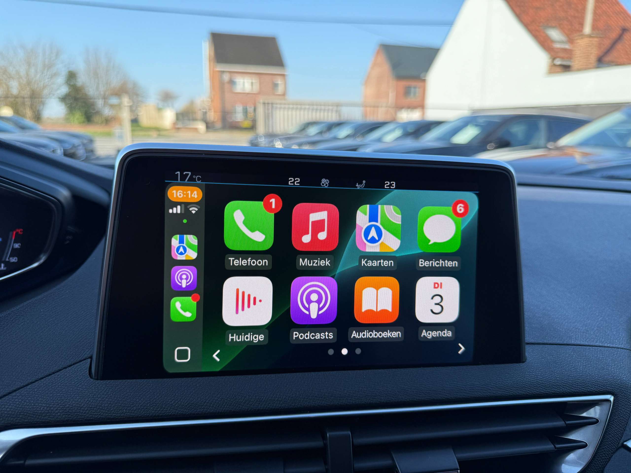 b7b1594c-fe40-462c-aa58-e3298ace2b5a24-peugeot-5008-1-2i-130pk-navigatie-leder-camera-carplay-dab-pdc.jpg