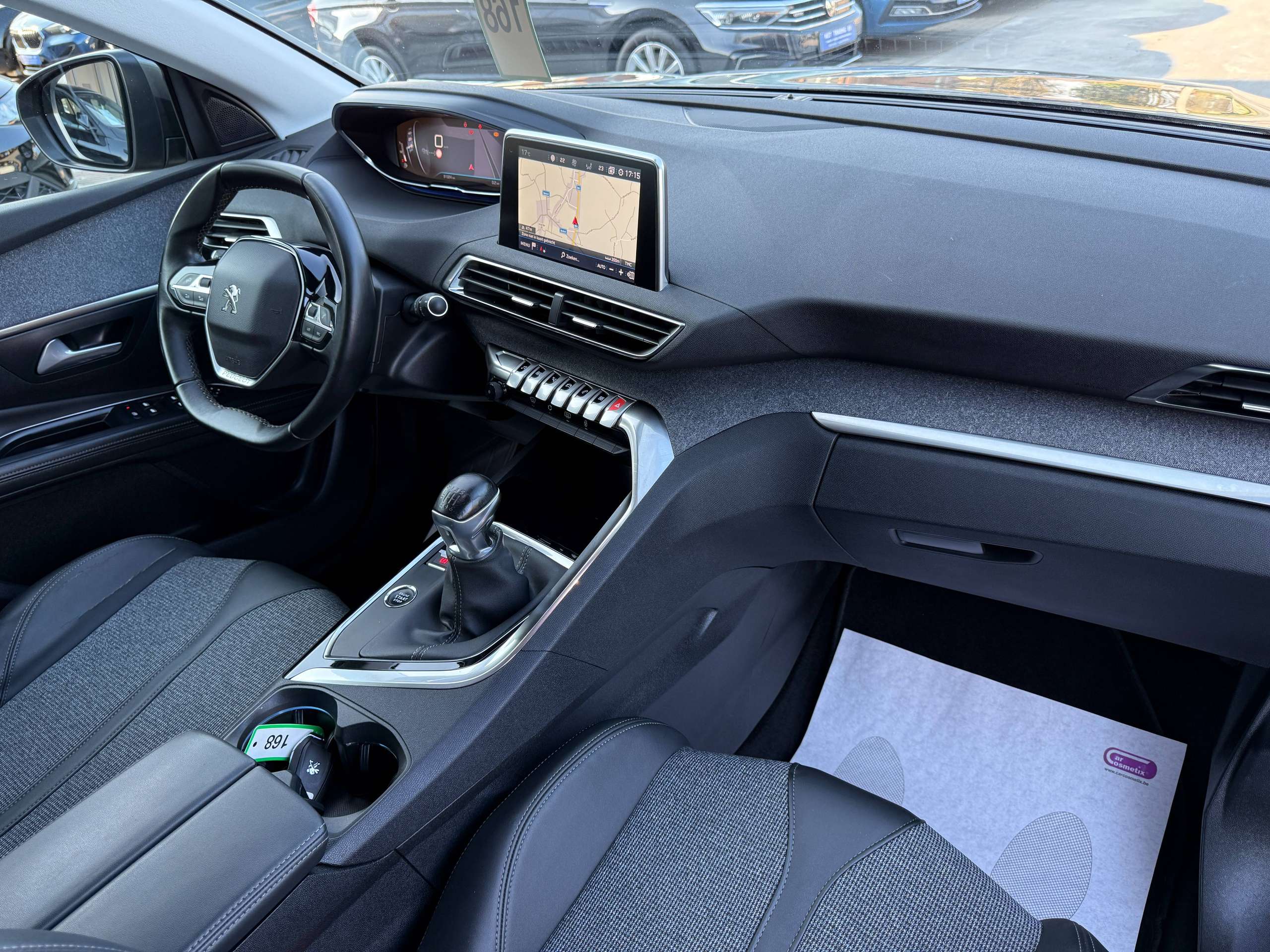 b7b1594c-fe40-462c-aa58-e3298ace2b5a28-peugeot-5008-1-2i-130pk-navigatie-leder-camera-carplay-dab-pdc.jpg