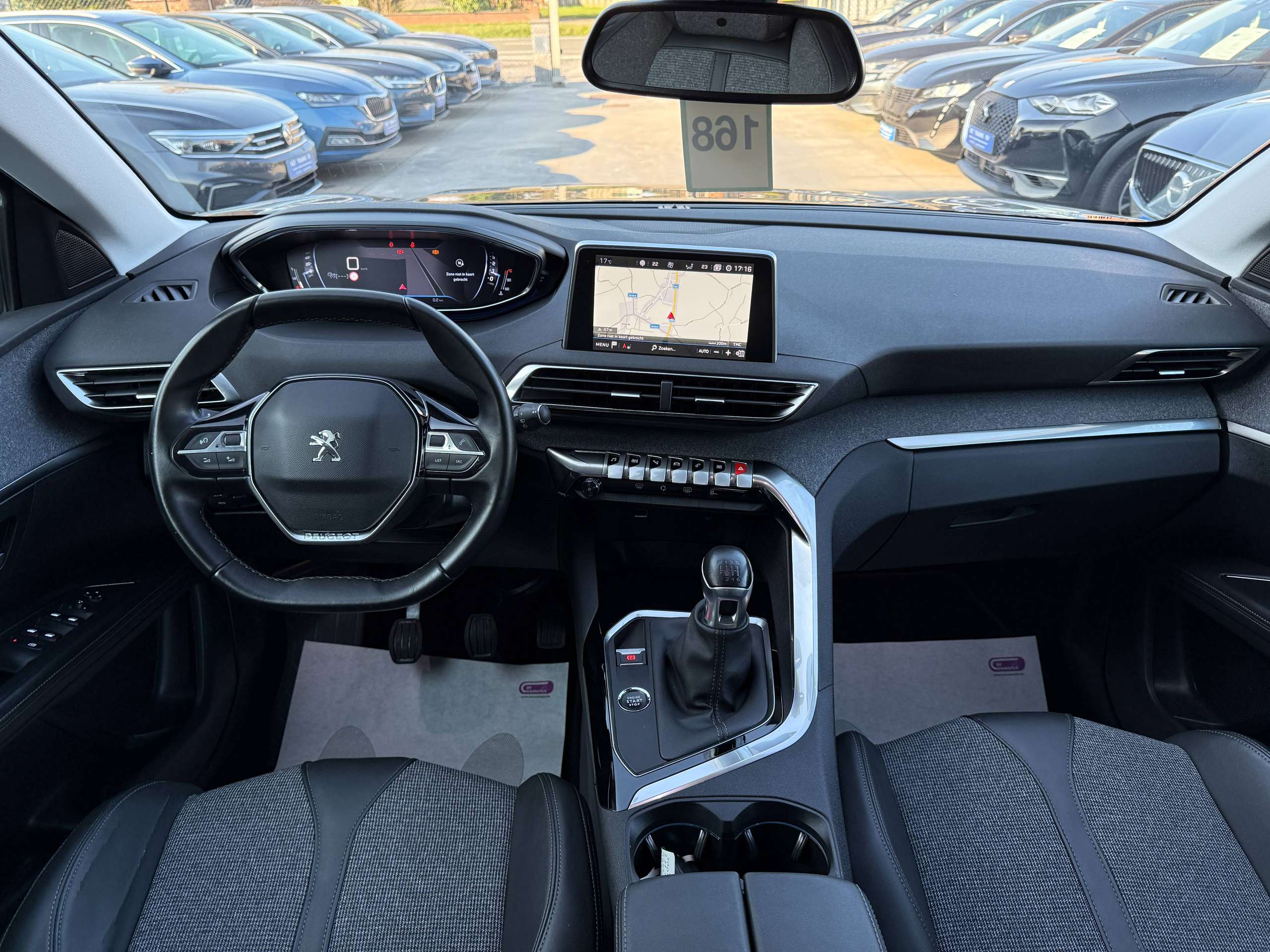 b7b1594c-fe40-462c-aa58-e3298ace2b5a31-peugeot-5008-1-2i-130pk-navigatie-leder-camera-carplay-dab-pdc.jpg