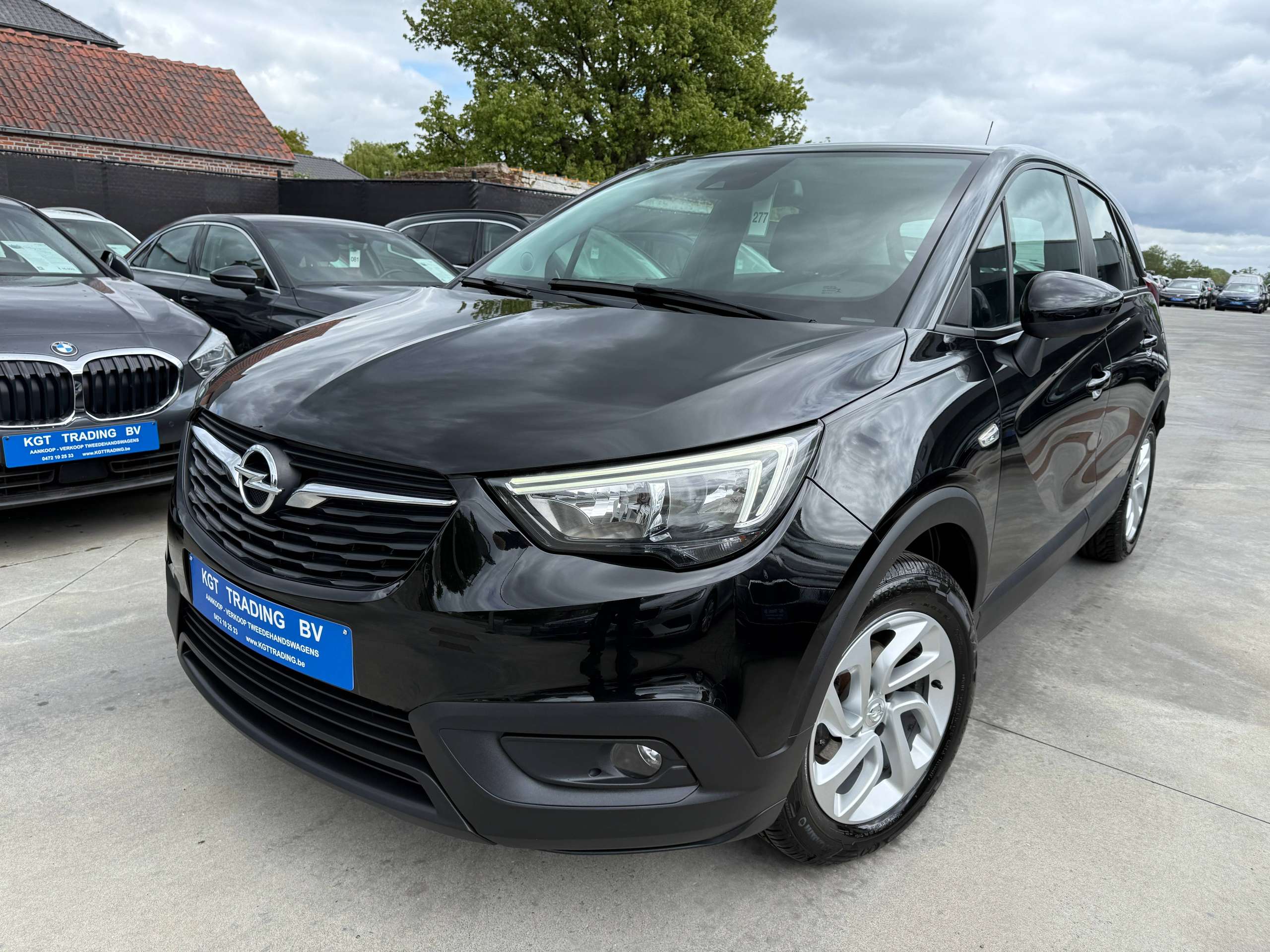 bdd86a45-5598-4882-99a1-6709aaf961ba1-opel-crossland-x-1-2i-carplay-bluetooth-parkeersensoren-led-alu-carpass.jpg