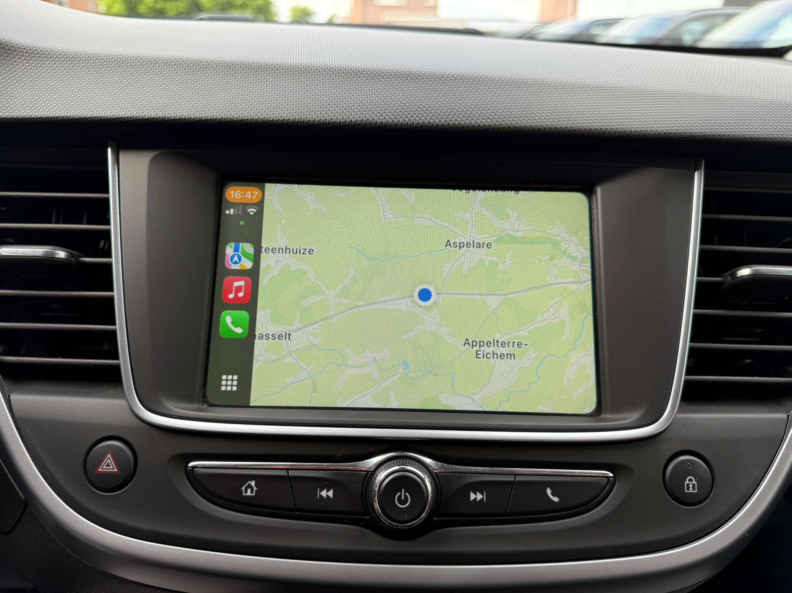 bdd86a45-5598-4882-99a1-6709aaf961ba23-opel-crossland-x-1-2i-carplay-bluetooth-parkeersensoren-led-alu-carpass.jpg