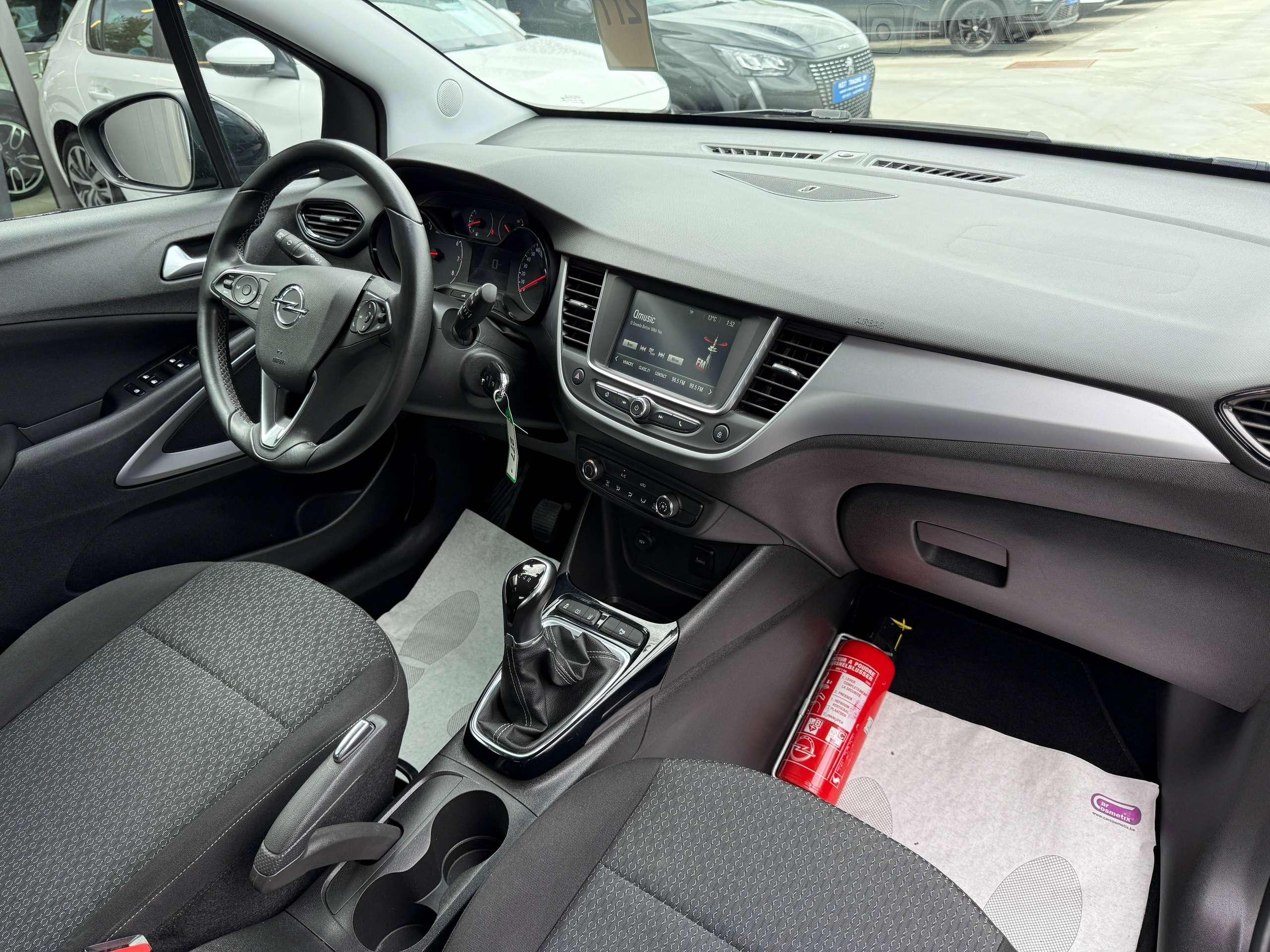 bdd86a45-5598-4882-99a1-6709aaf961ba25-opel-crossland-x-1-2i-carplay-bluetooth-parkeersensoren-led-alu-carpass.jpg