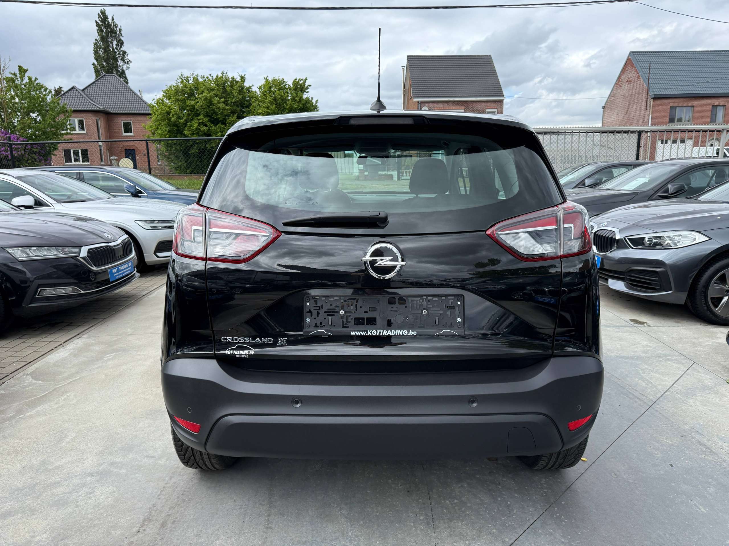 bdd86a45-5598-4882-99a1-6709aaf961ba6-opel-crossland-x-1-2i-carplay-bluetooth-parkeersensoren-led-alu-carpass.jpg