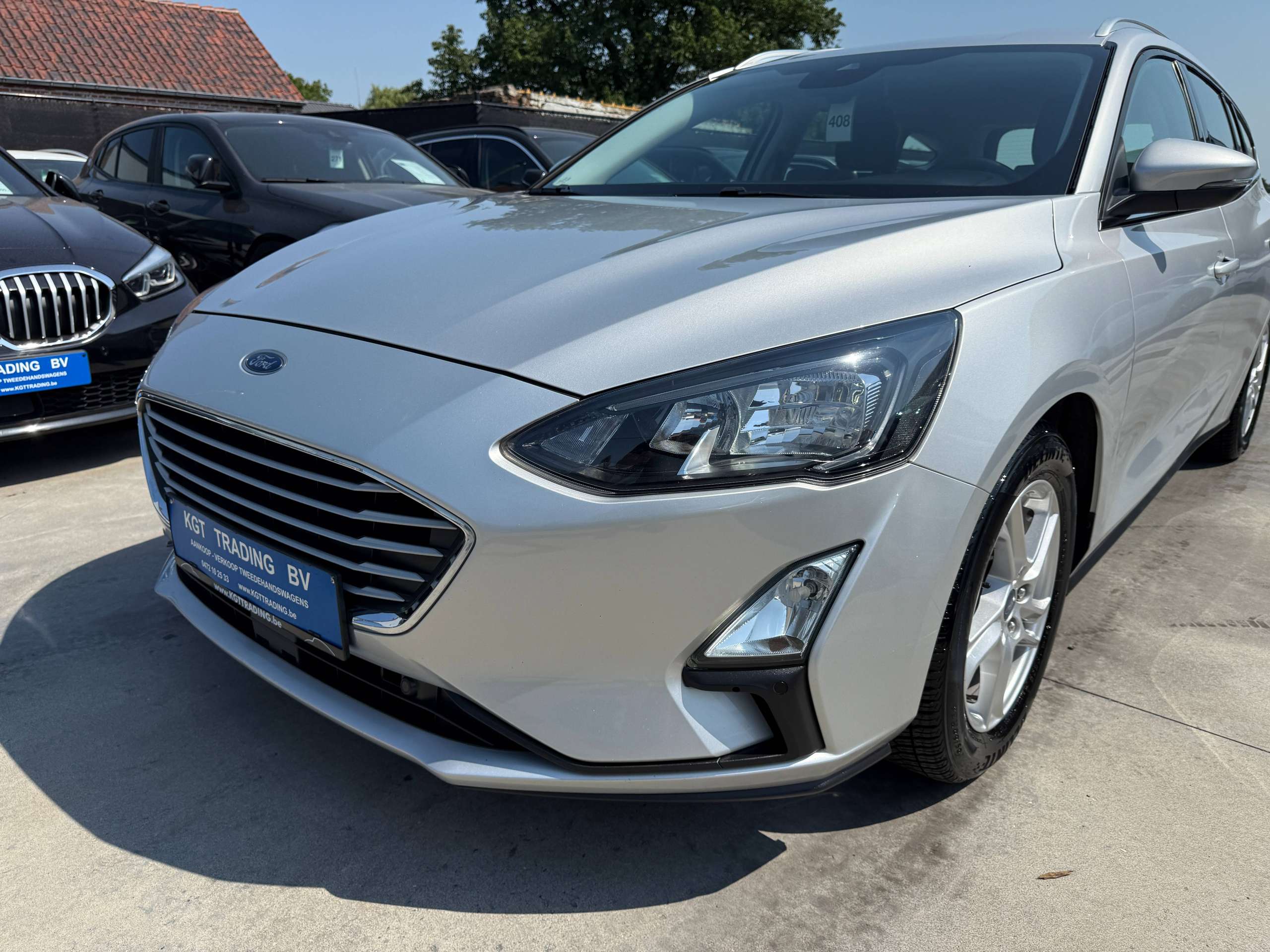 d06919b4-0e6d-495f-9154-bd53bf432e1410-ford-focus-1-5-tdci-automaat-120pk-navigatie-zetelverwarming-trekhaak-pdc-led.jpg