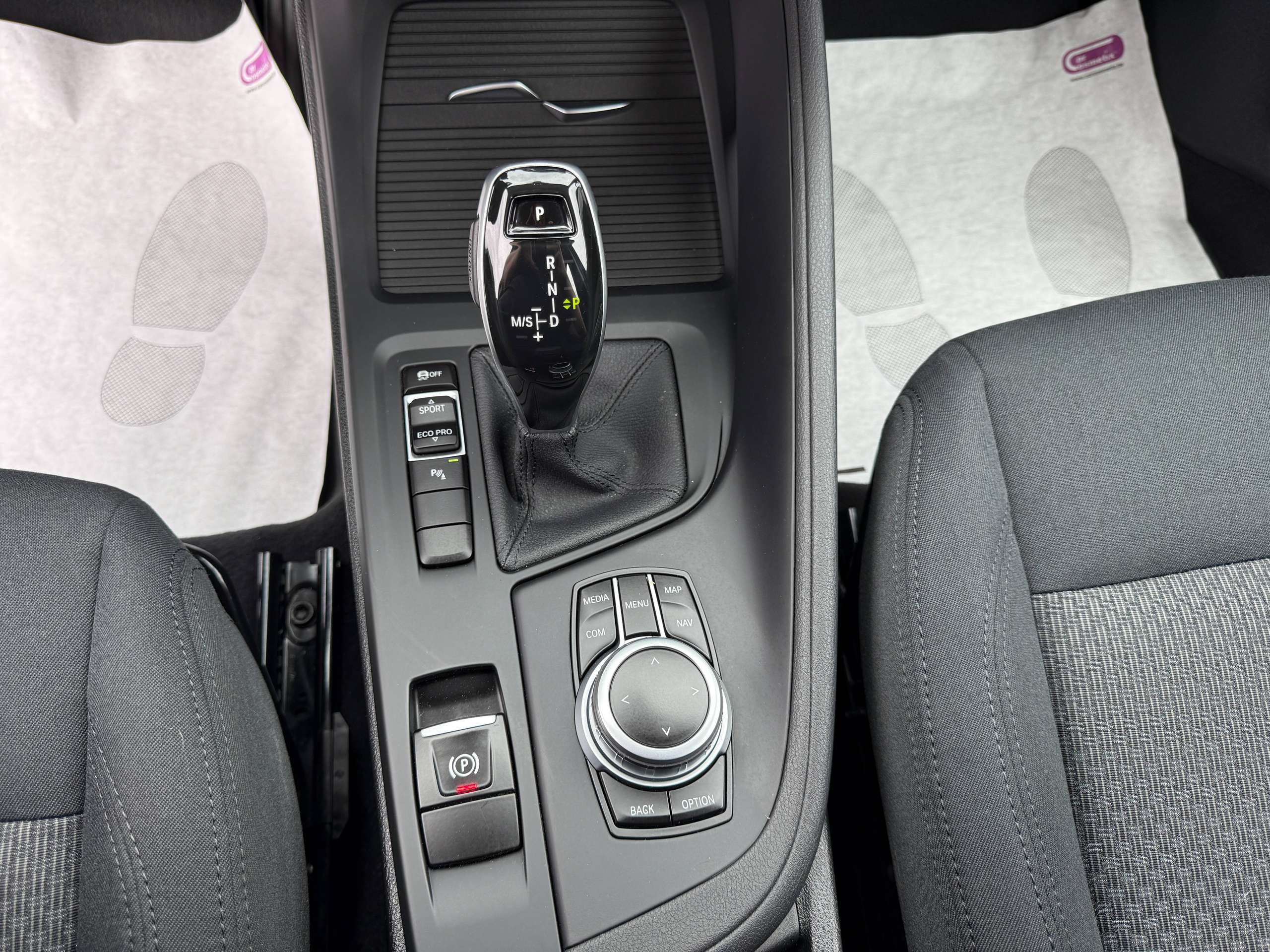 db7c884f-228d-482b-9b65-e608461f8f9125-bmw-x1-1-5i-automaat-navigatie-prof-full-led-bluetooth-pdc-alu.jpg