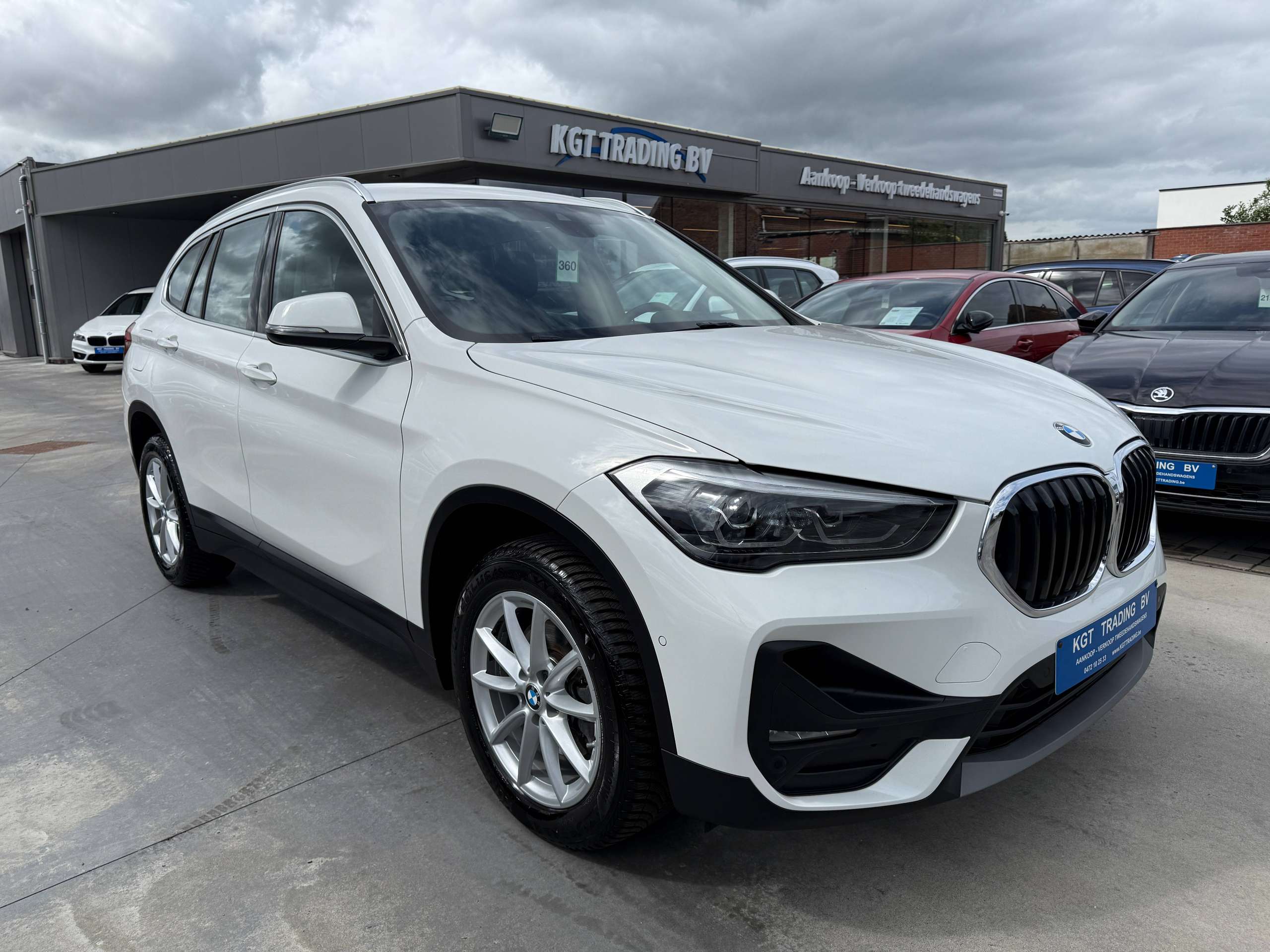 db7c884f-228d-482b-9b65-e608461f8f913-bmw-x1-1-5i-automaat-navigatie-prof-full-led-bluetooth-pdc-alu.jpg