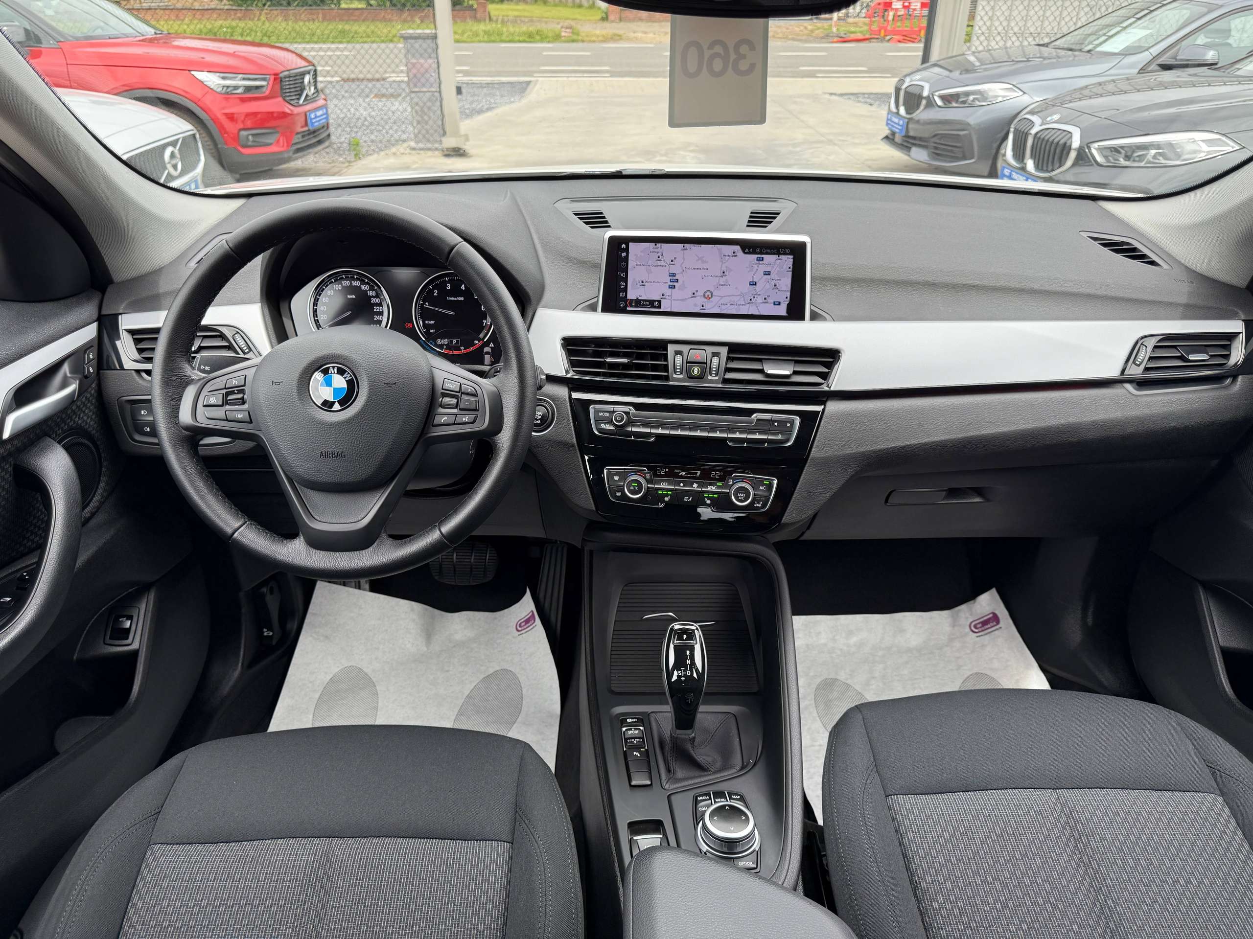 db7c884f-228d-482b-9b65-e608461f8f9131-bmw-x1-1-5i-automaat-navigatie-prof-full-led-bluetooth-pdc-alu.jpg