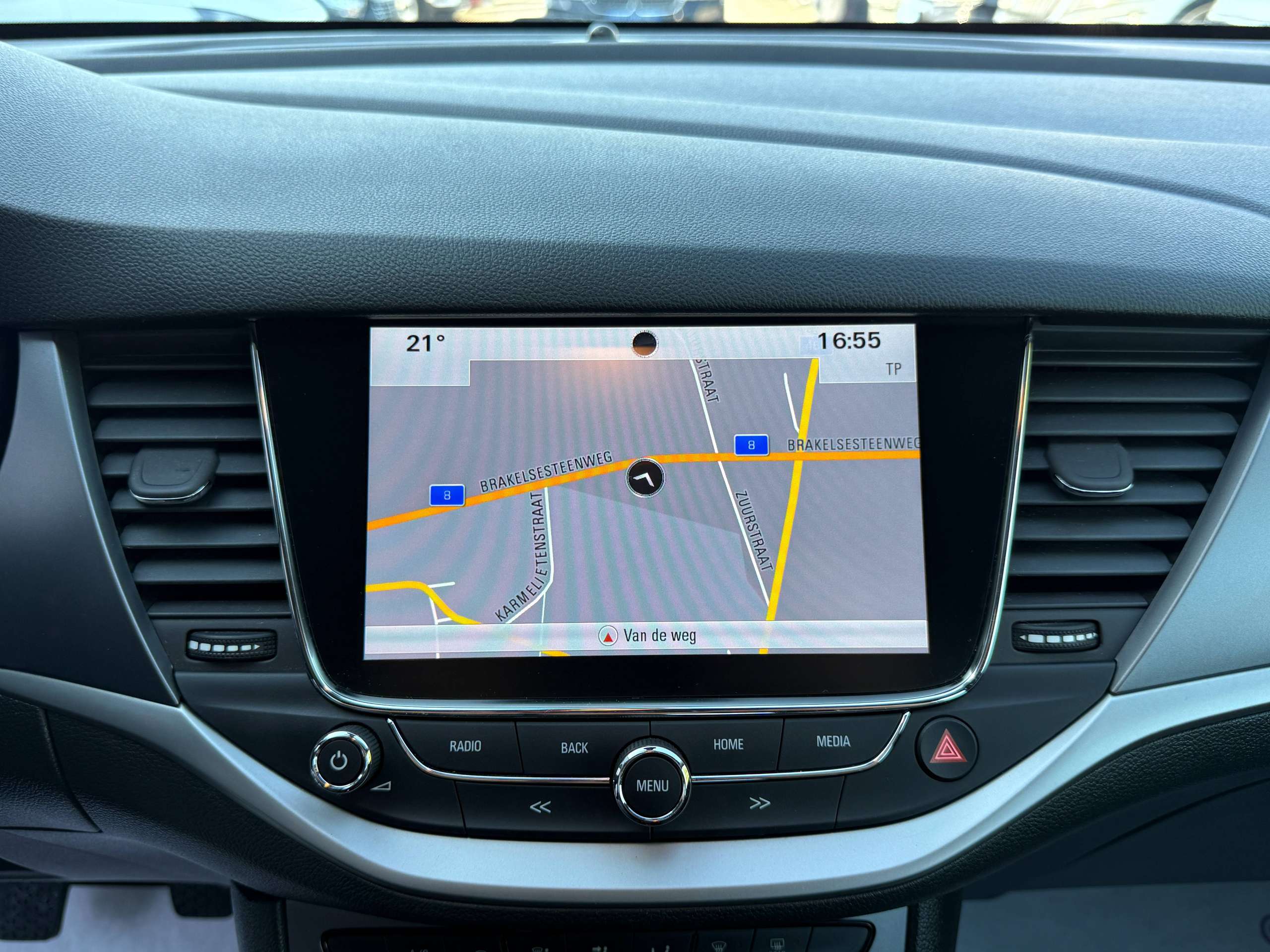 dd787c73-4d68-4092-9956-29271c608b1217-opel-astra-1-0i-105pk-tourer-navigatie-carplay-pdc-bluetooth-alu-carpass.jpg
