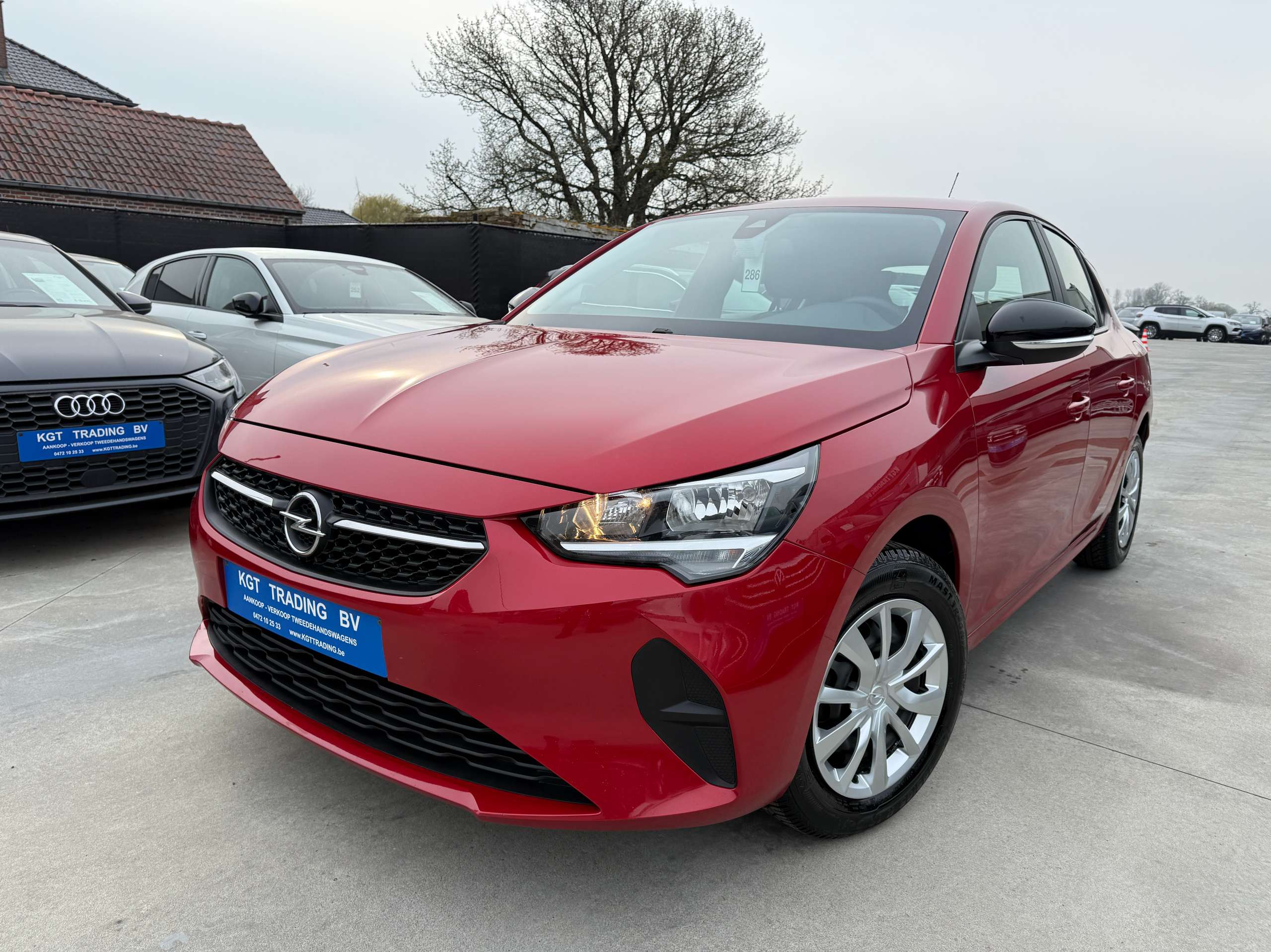 e3304633-bd4b-480b-a37a-04917c9ec0341-opel-corsa-1-2i-navigatie-carplay-camera-bluetooth-pdc-airco.jpg
