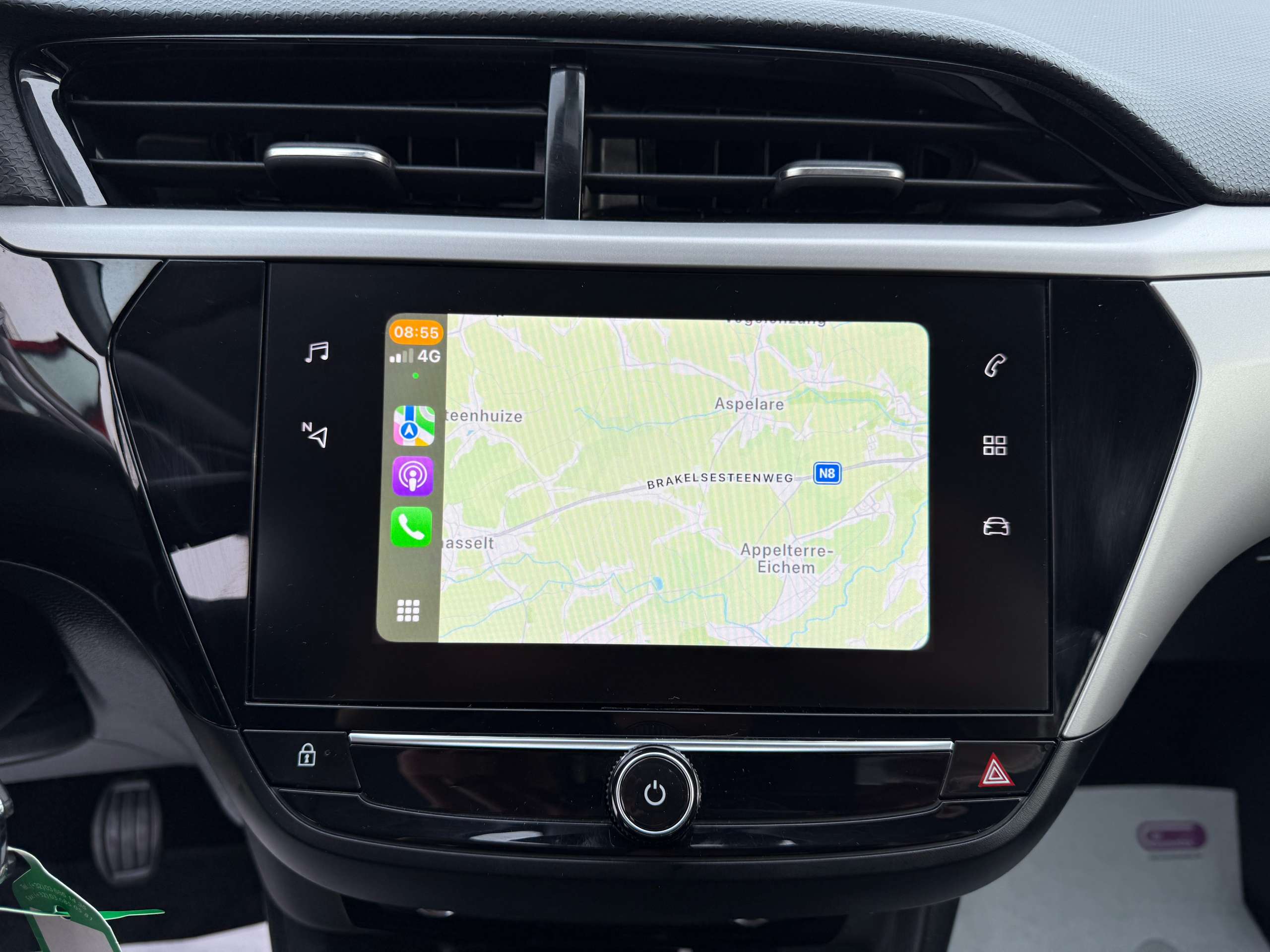 e3304633-bd4b-480b-a37a-04917c9ec03423-opel-corsa-1-2i-navigatie-carplay-camera-bluetooth-pdc-airco.jpg