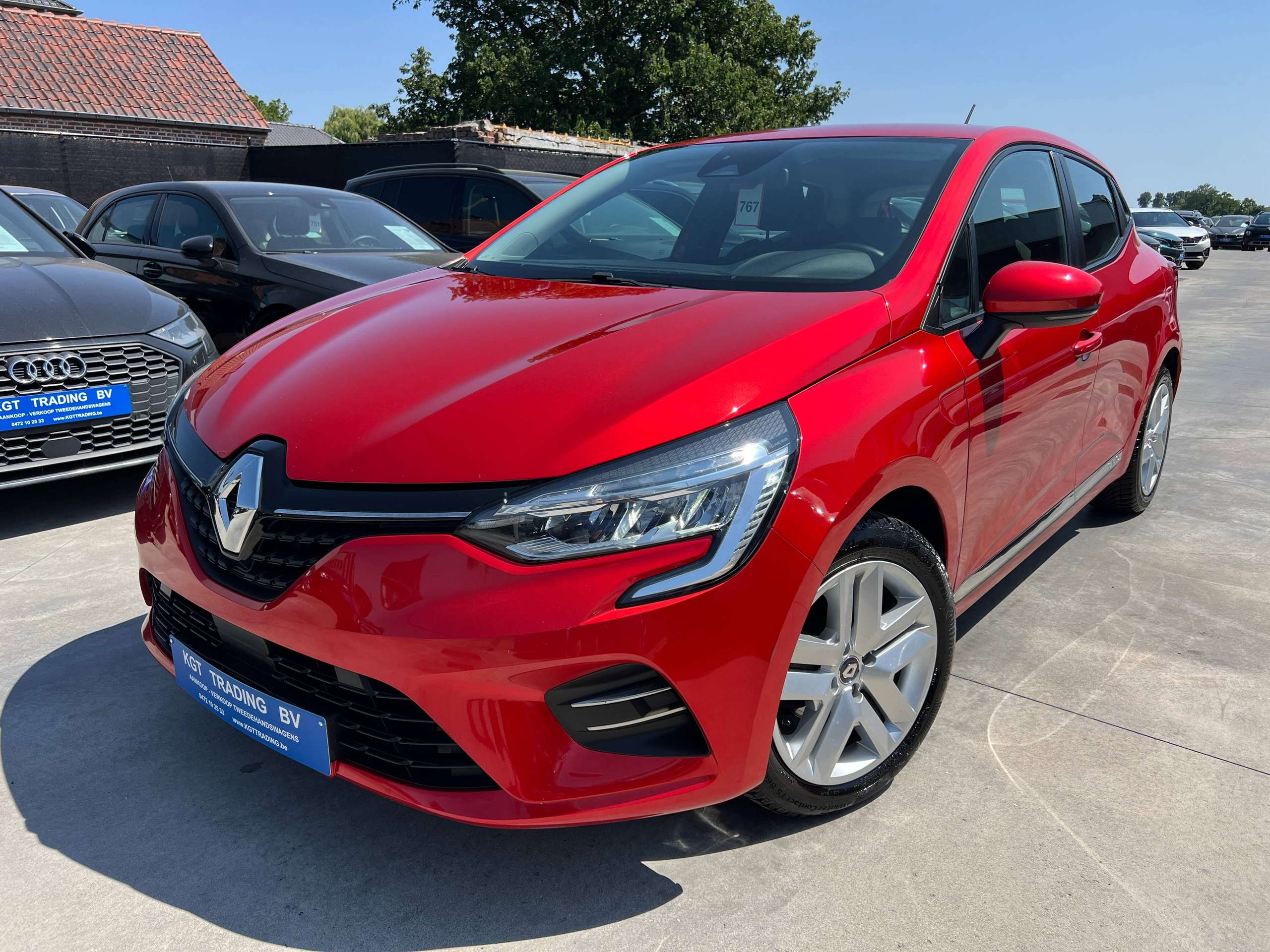 e3ae1144-421d-4af2-9834-f839812afc741-renault-clio-1-0-tce-navigatie-full-led-dab-carplay-pdc-airco.jpg