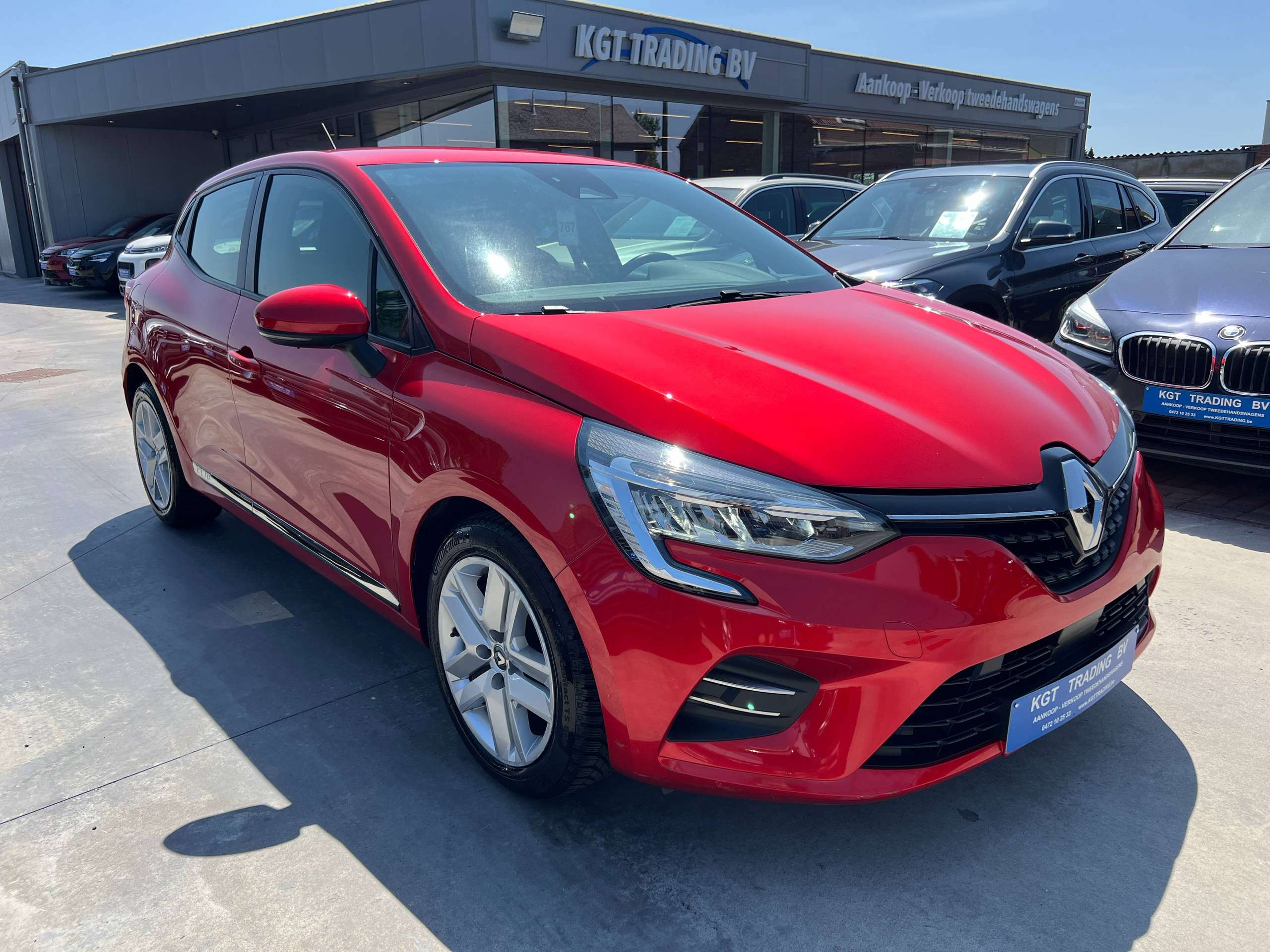 e3ae1144-421d-4af2-9834-f839812afc743-renault-clio-1-0-tce-navigatie-full-led-dab-carplay-pdc-airco.jpg