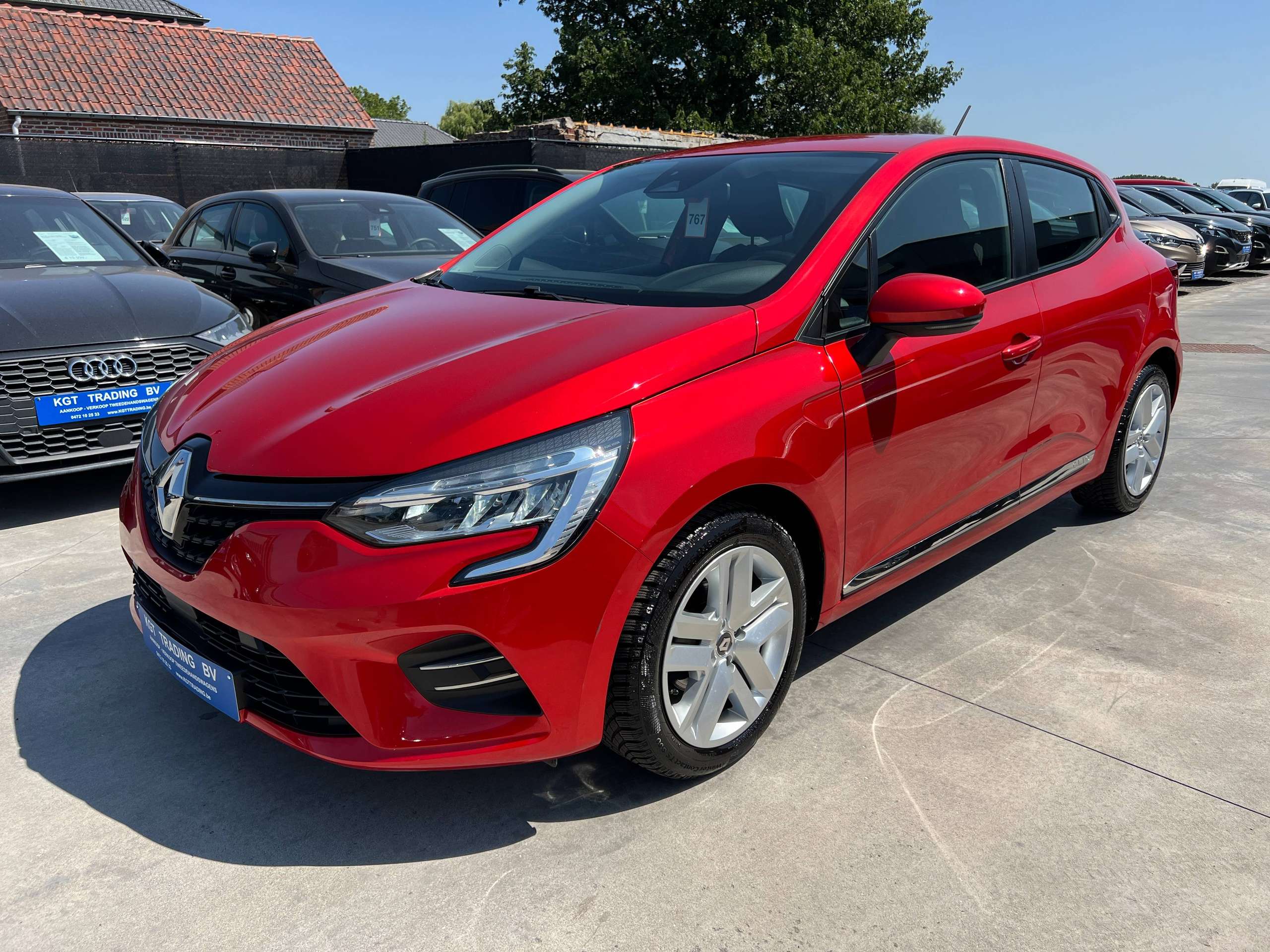 e3ae1144-421d-4af2-9834-f839812afc749-renault-clio-1-0-tce-navigatie-full-led-dab-carplay-pdc-airco.jpg