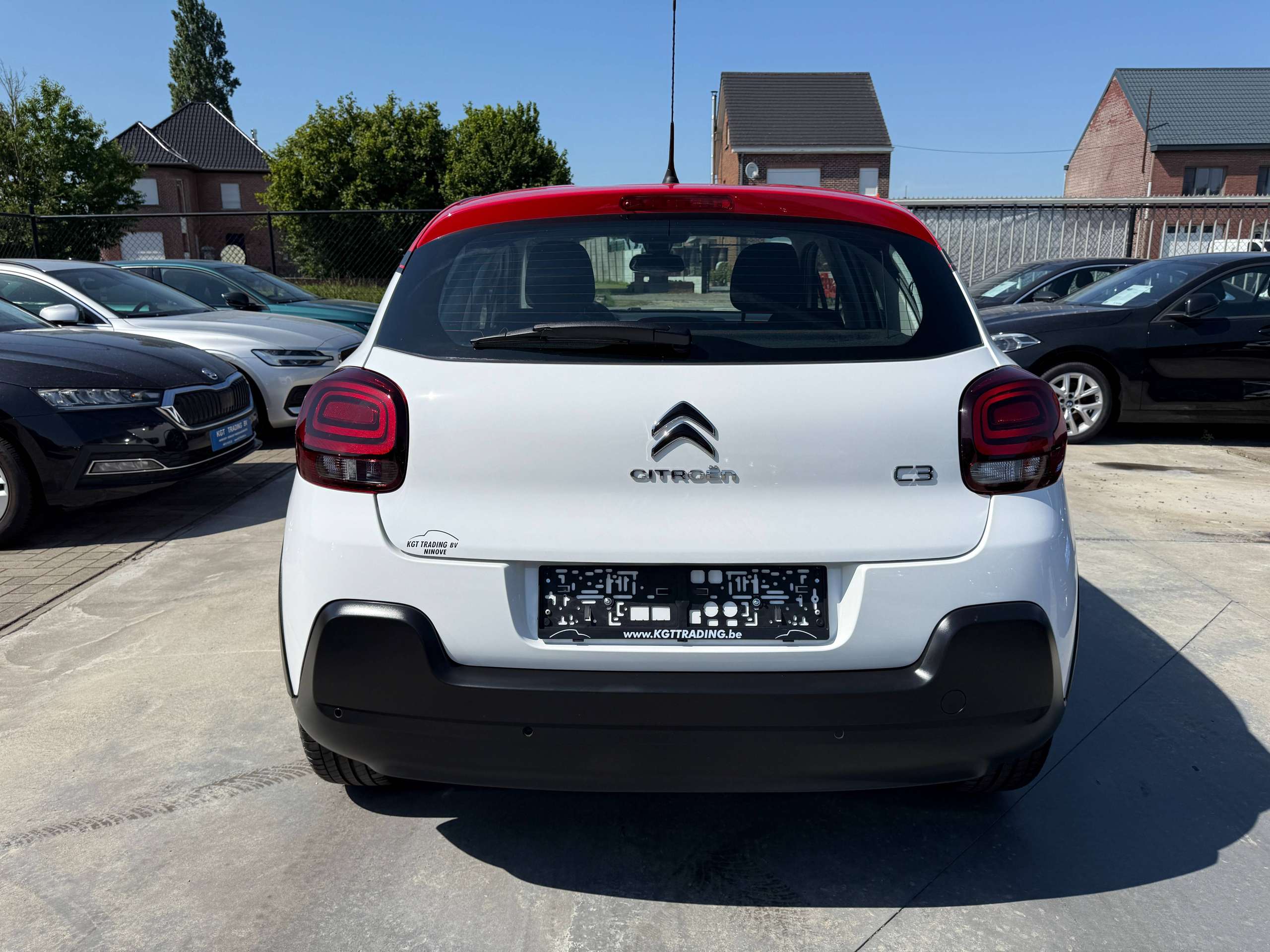 eff3cf91-eedd-44cb-81c7-2a07c7059d5f6-citroen-c3-1-2i-82pk-airbumps-bluetooth-parkeersensoren-airco-carpass.jpg