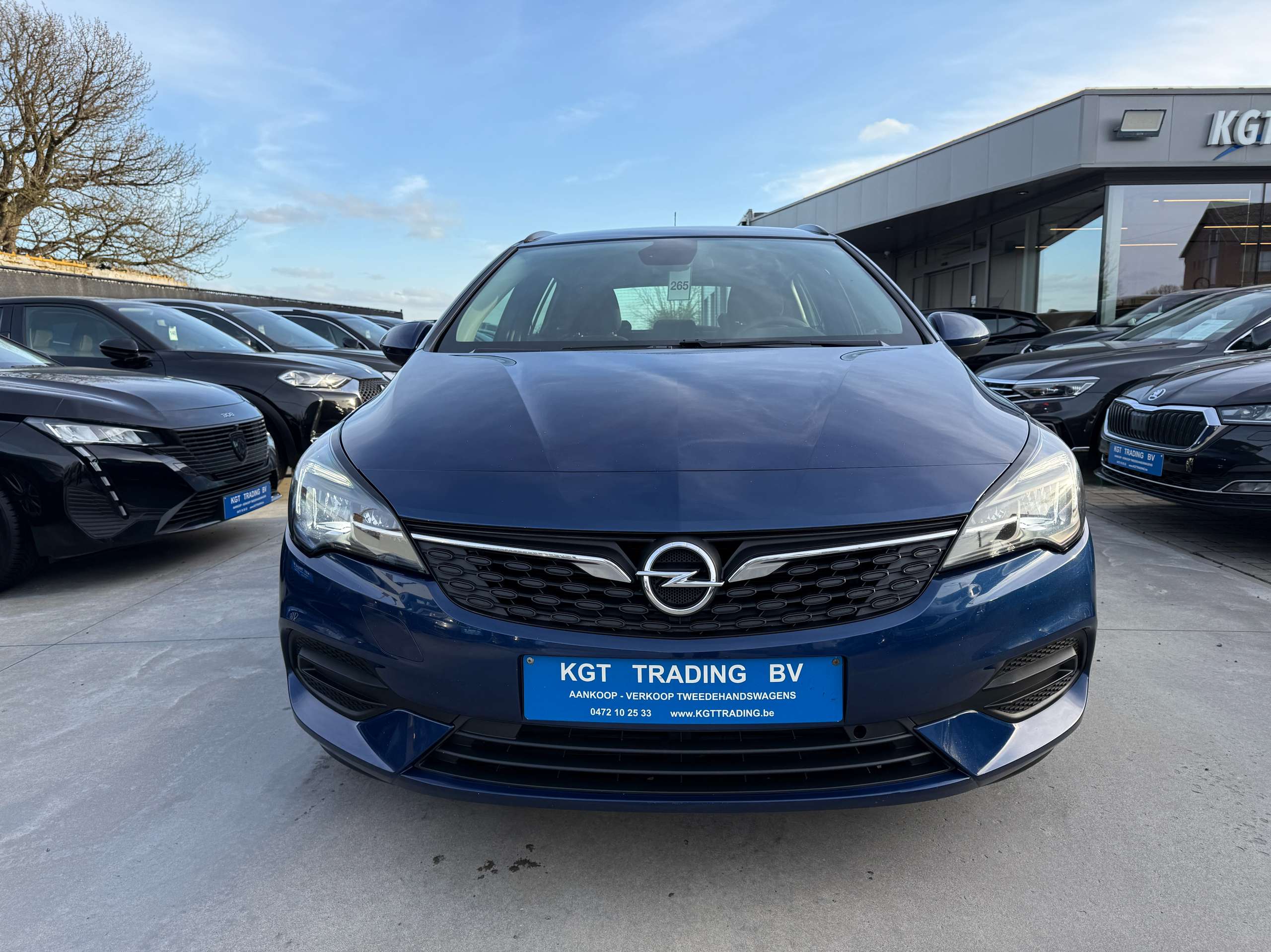 fe10b170-ddf5-45a8-8b8d-4abf096cd01b2-opel-astra-1-2i-tourer-navigatie-carplay-full-led-pdc-alu.jpg