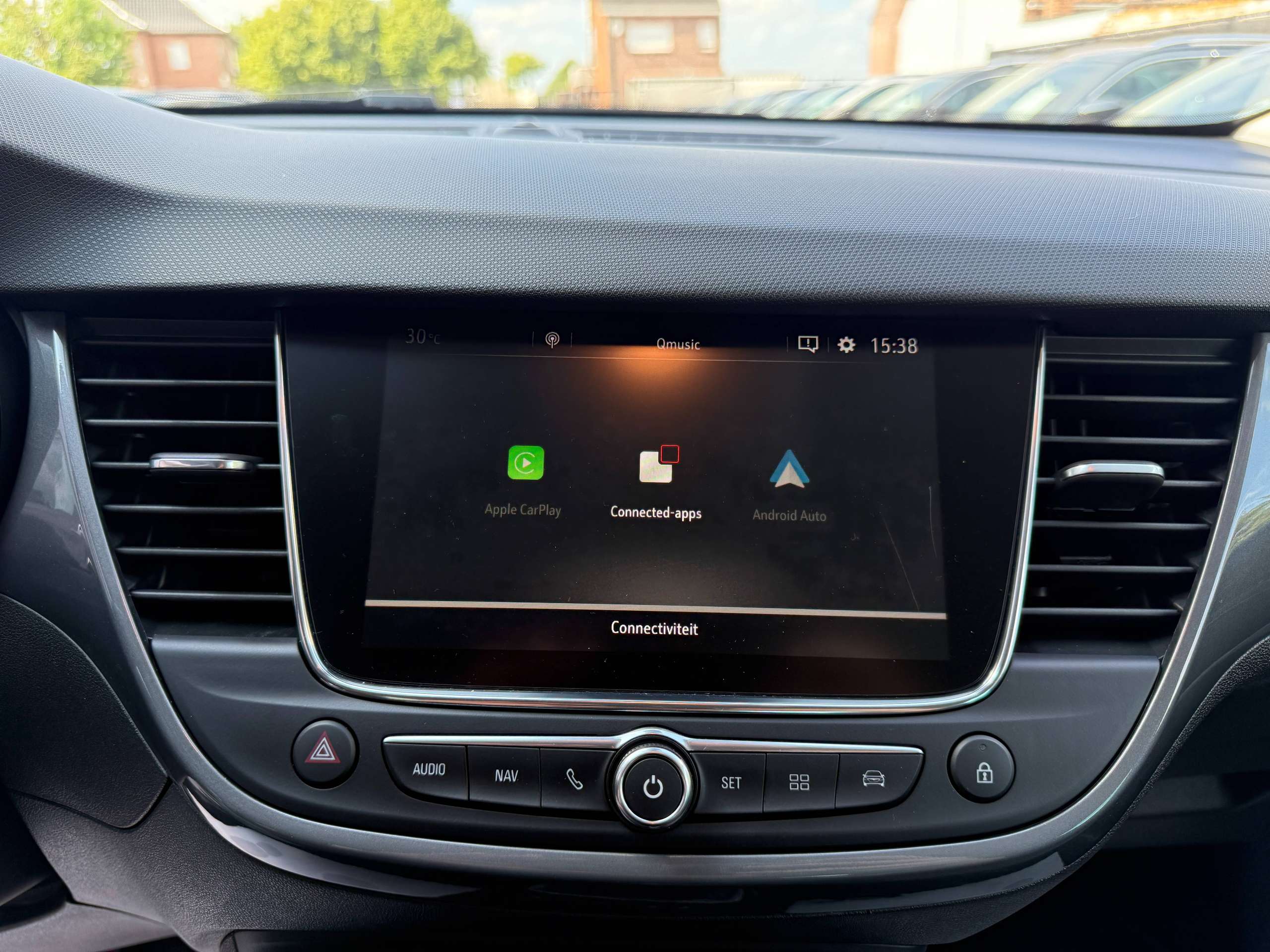 105961f5-329b-414b-80f9-77bb8cbad55923-opel-crossland-1-2i-turbo-110pk-facelift-navigatie-leder-camera-full-led-carplay.jpg