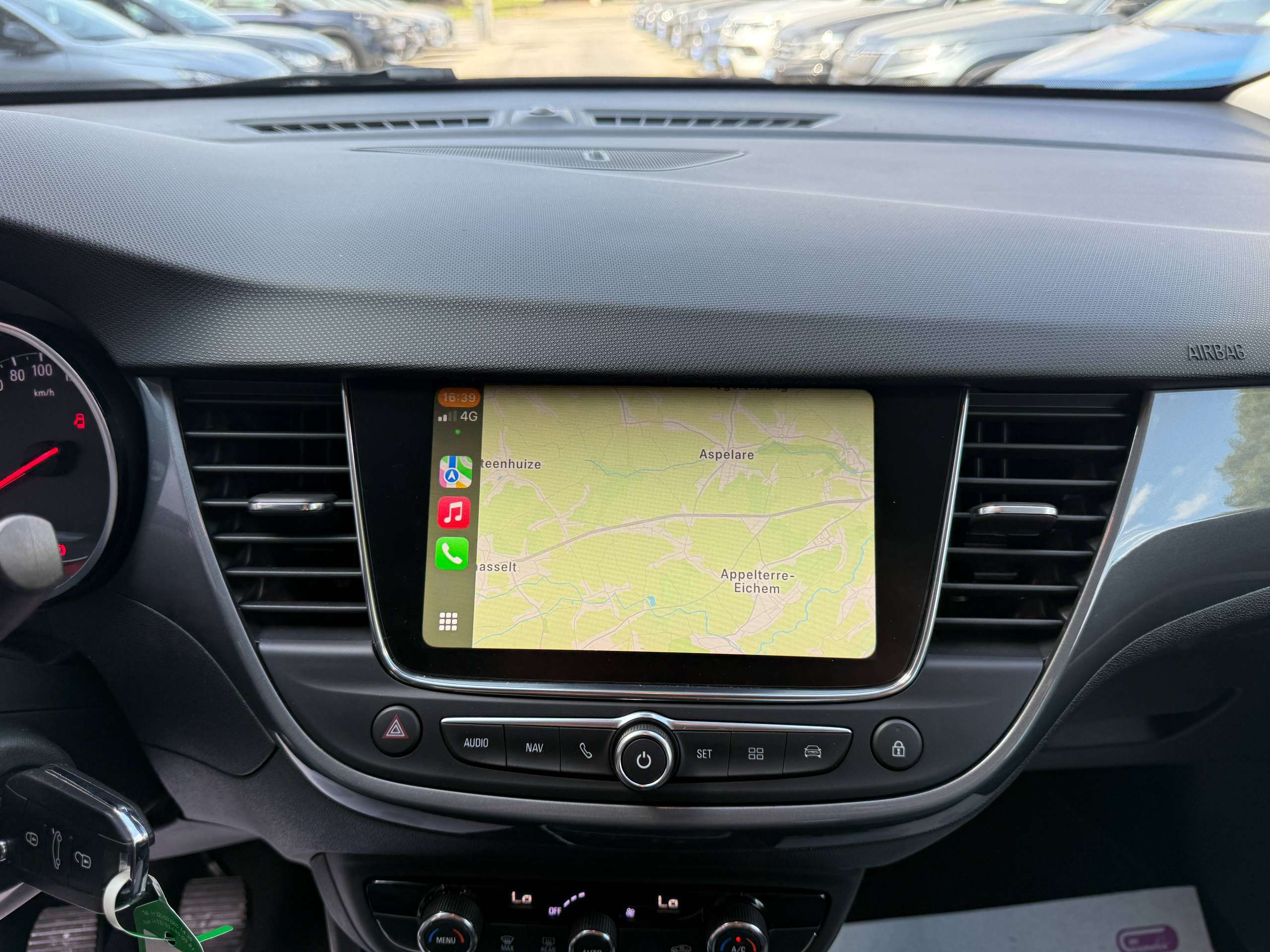 105961f5-329b-414b-80f9-77bb8cbad55927-opel-crossland-1-2i-turbo-110pk-facelift-navigatie-leder-camera-full-led-carplay.jpg