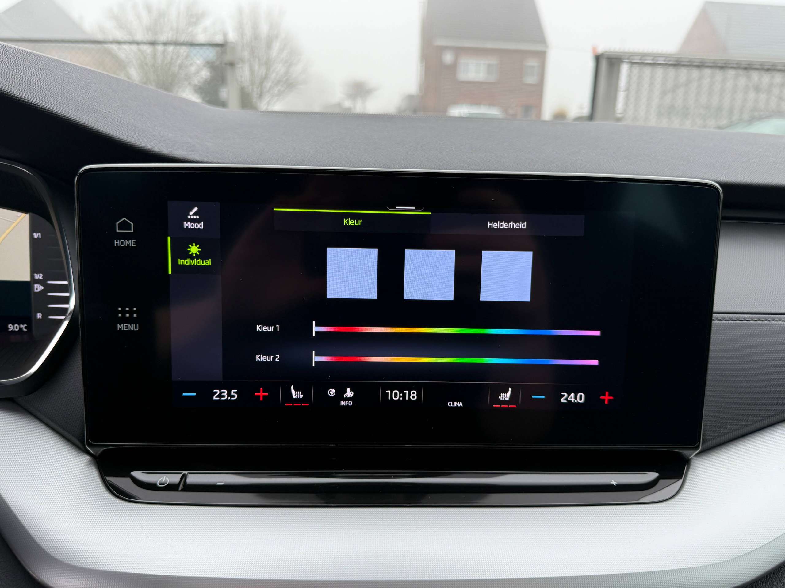 2a0992f4-d063-4c04-b441-5ada773a67a622-skoda-octavia-1-0-tsi-full-led-navi-carplay-dab-adaptieve-cruise.jpg