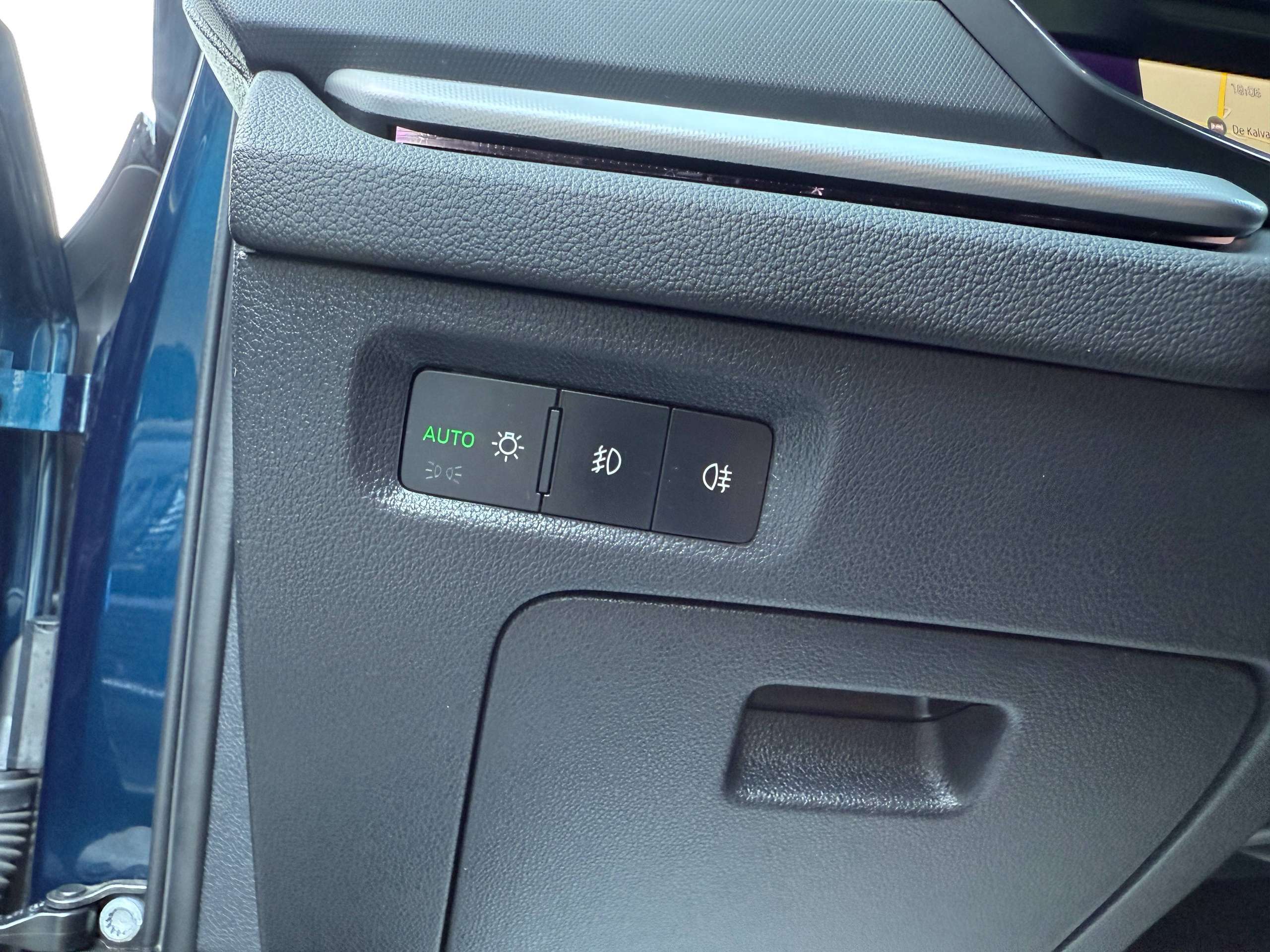 2df98772-b761-4648-991a-797dae47593317-skoda-octavia-1-0-tsi-dsg-automaat-break-navigatie-full-led-carplay-dab-bluetooth.jpg