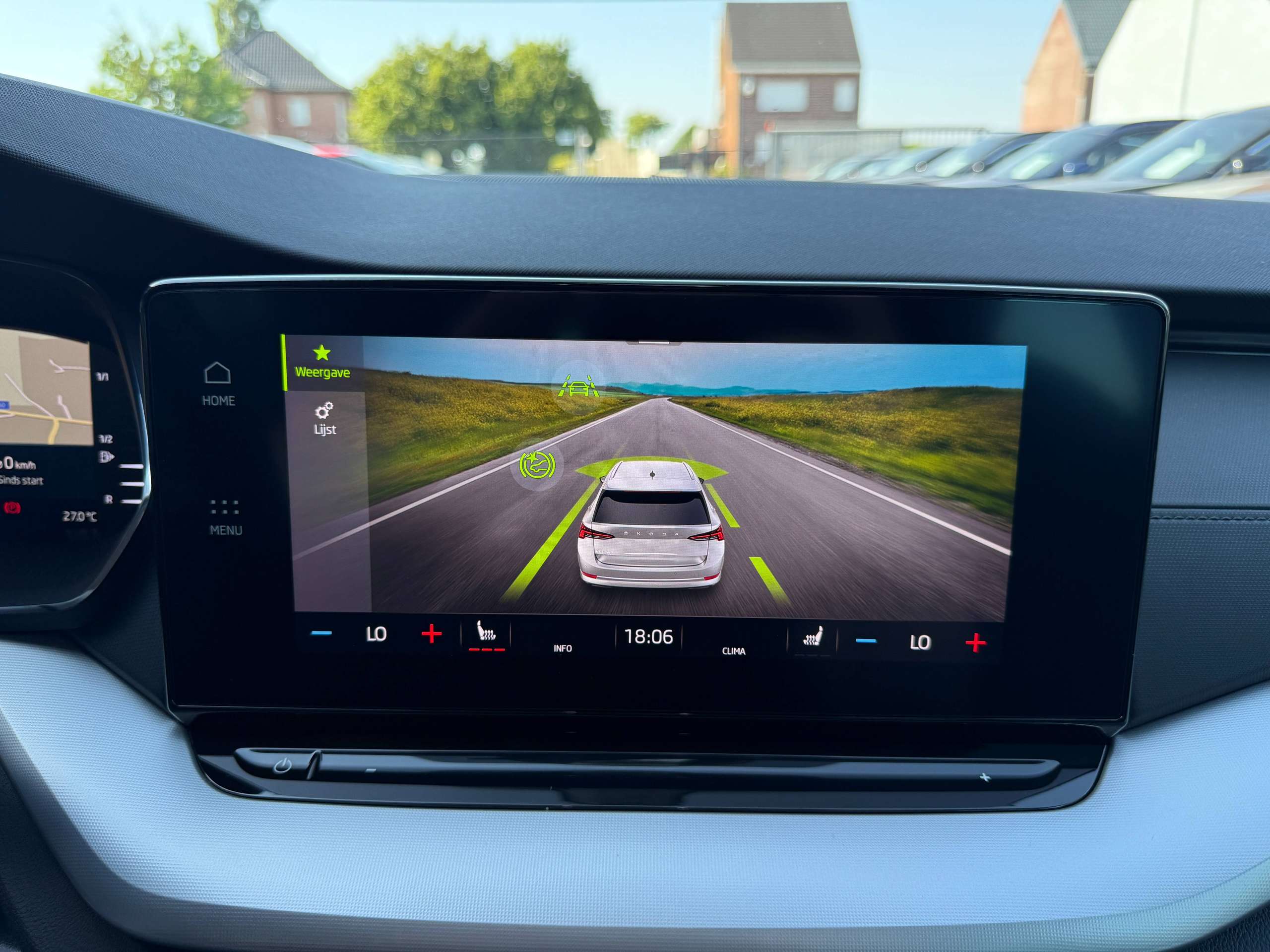 2df98772-b761-4648-991a-797dae47593325-skoda-octavia-1-0-tsi-dsg-automaat-break-navigatie-full-led-carplay-dab-bluetooth.jpg