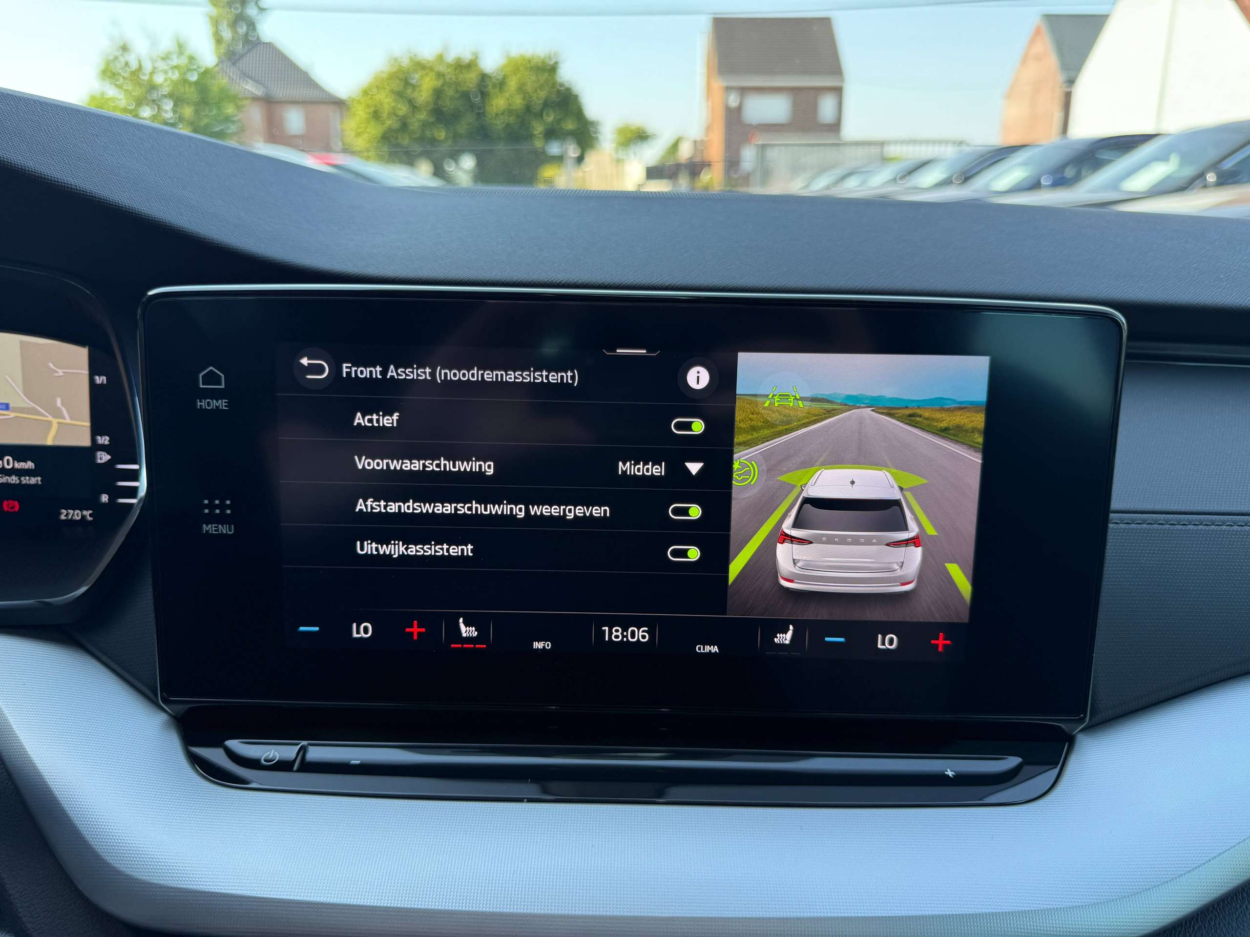 2df98772-b761-4648-991a-797dae47593326-skoda-octavia-1-0-tsi-dsg-automaat-break-navigatie-full-led-carplay-dab-bluetooth.jpg