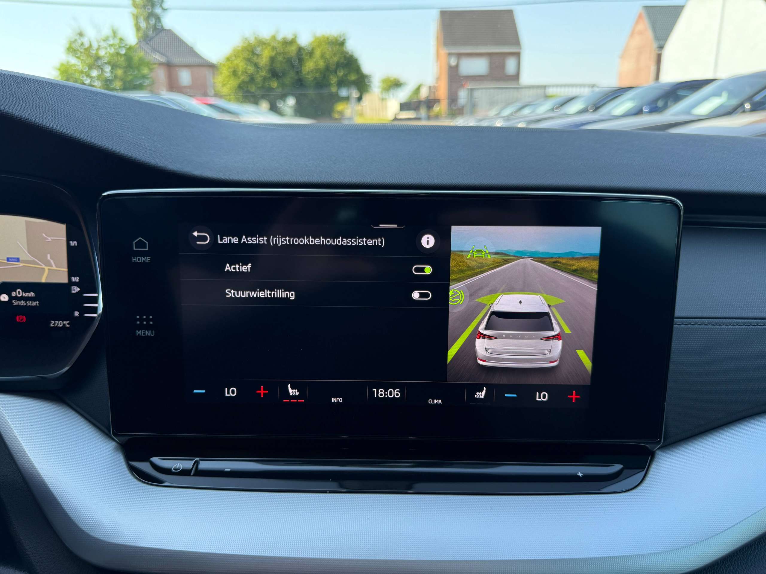 2df98772-b761-4648-991a-797dae47593327-skoda-octavia-1-0-tsi-dsg-automaat-break-navigatie-full-led-carplay-dab-bluetooth.jpg
