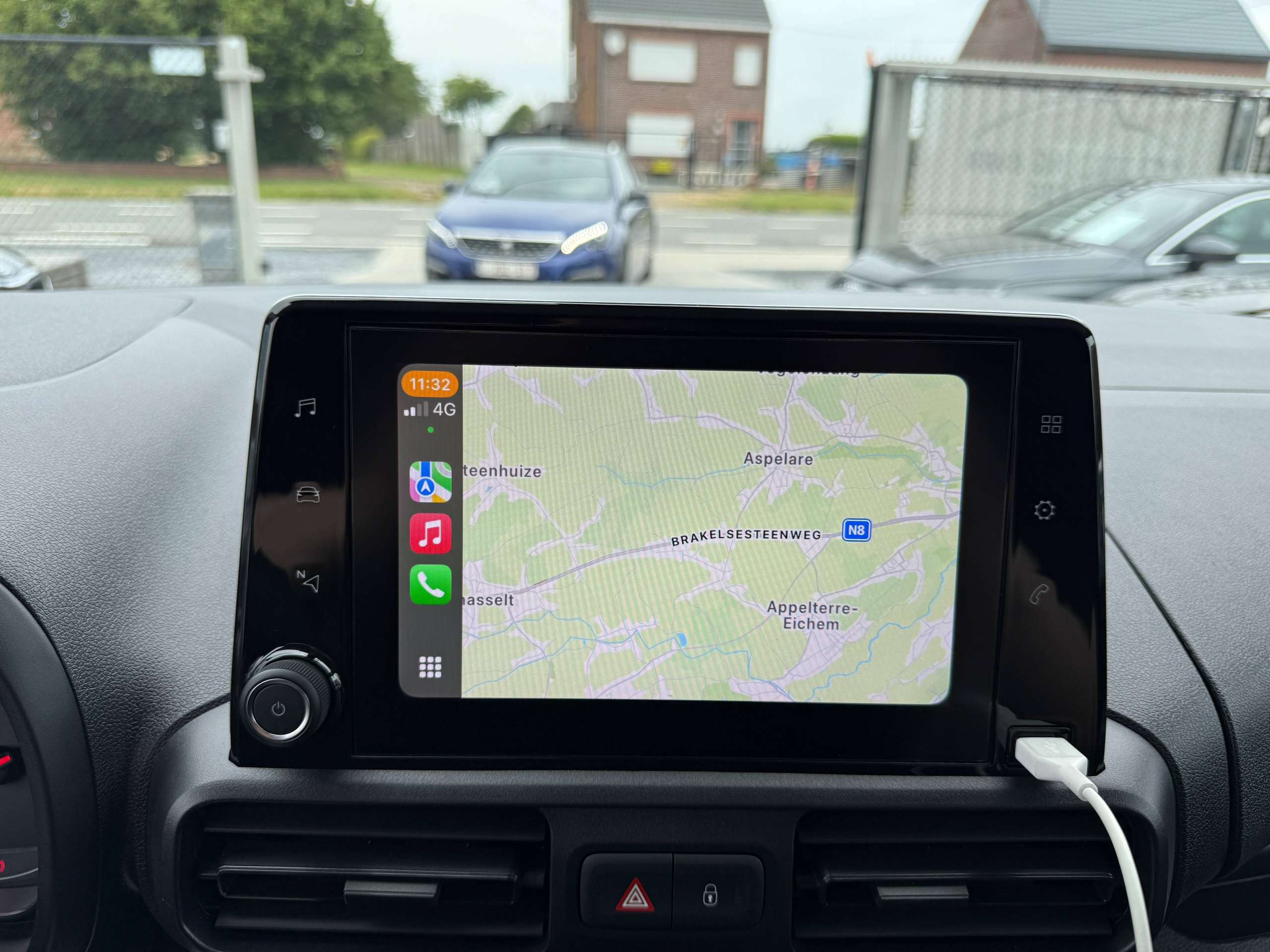 3083bbf3-760f-4b91-9aed-94c04dfa03df27-opel-combo-1-2i-110pk-lichte-vracht-navigatie-carplay-pdc-airco-bluetooth.jpg