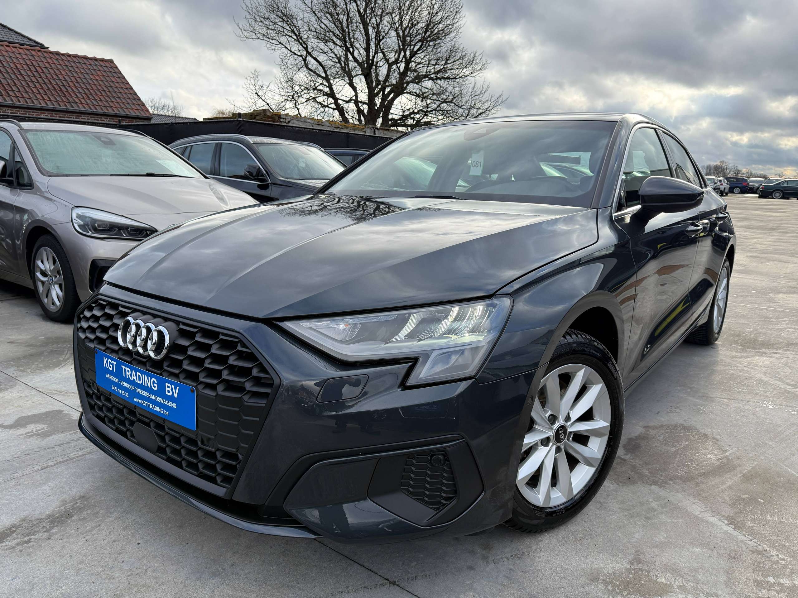 32652fb4-bfbf-4e76-b6b2-6b10ac8b82761-audi-a3-30-tfsi-berline-automaat-full-led-navi-carplay-alu.jpg