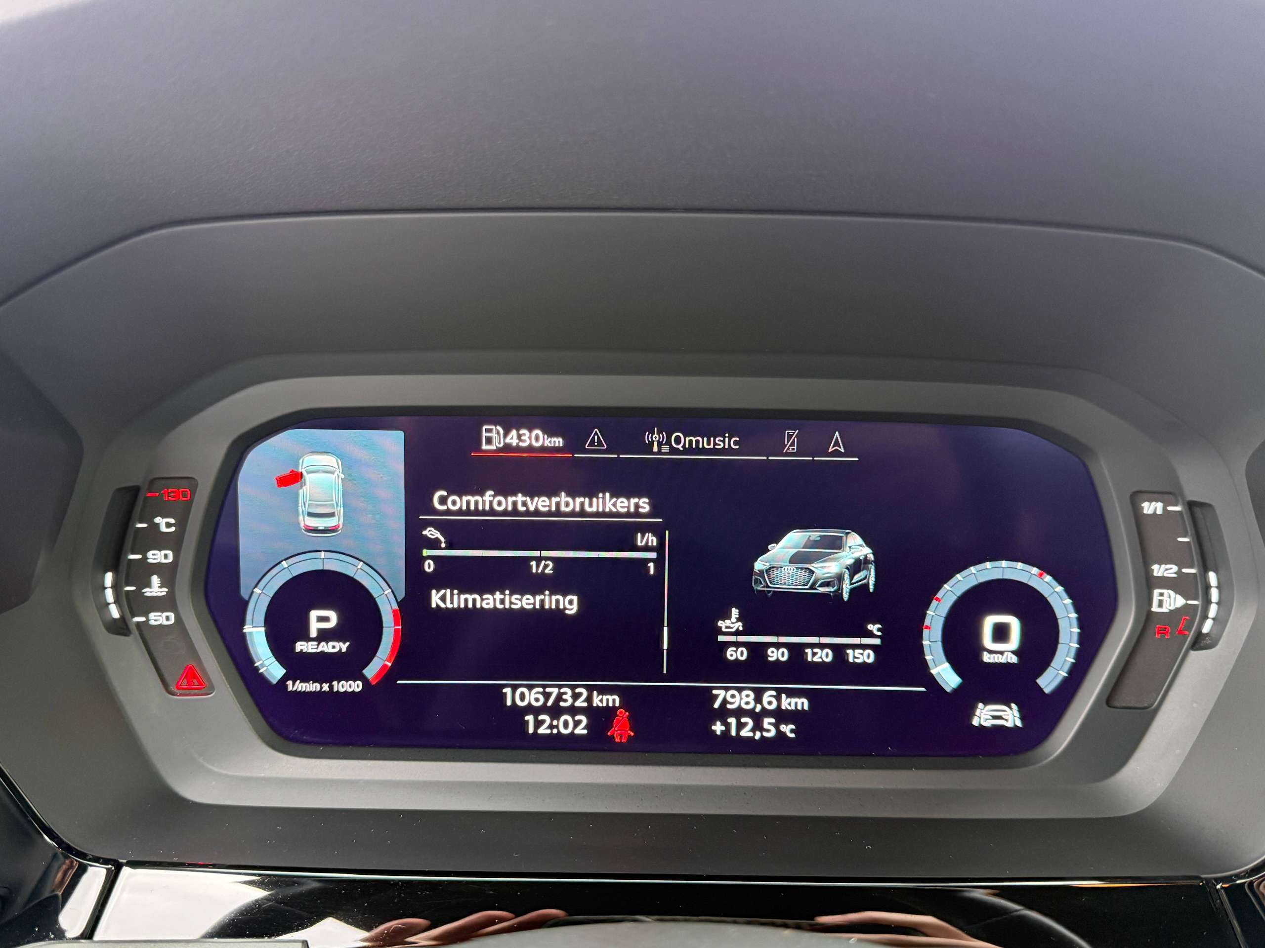 32652fb4-bfbf-4e76-b6b2-6b10ac8b827618-audi-a3-30-tfsi-berline-automaat-full-led-navi-carplay-alu.jpg