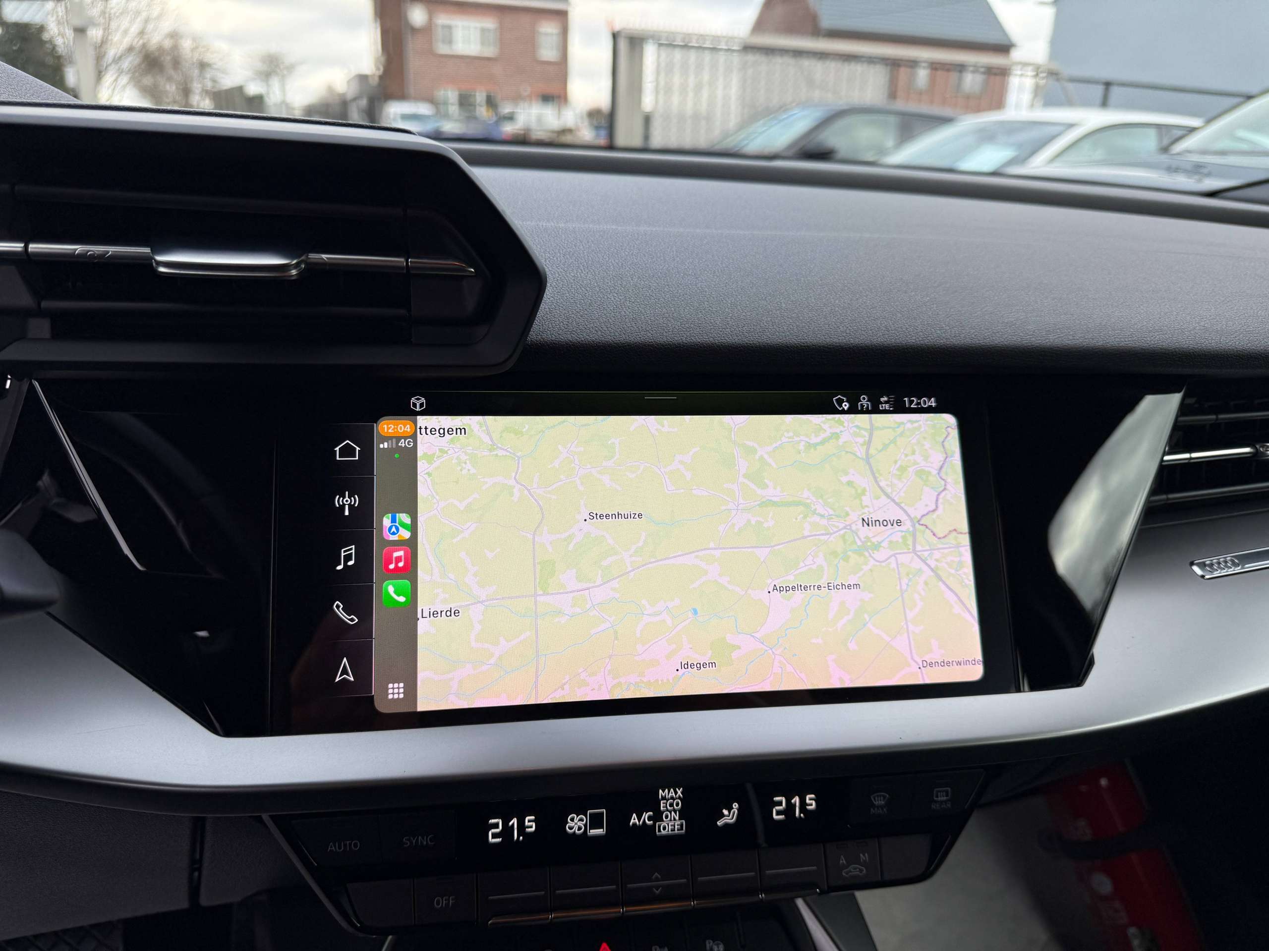 32652fb4-bfbf-4e76-b6b2-6b10ac8b827627-audi-a3-30-tfsi-berline-automaat-full-led-navi-carplay-alu.jpg