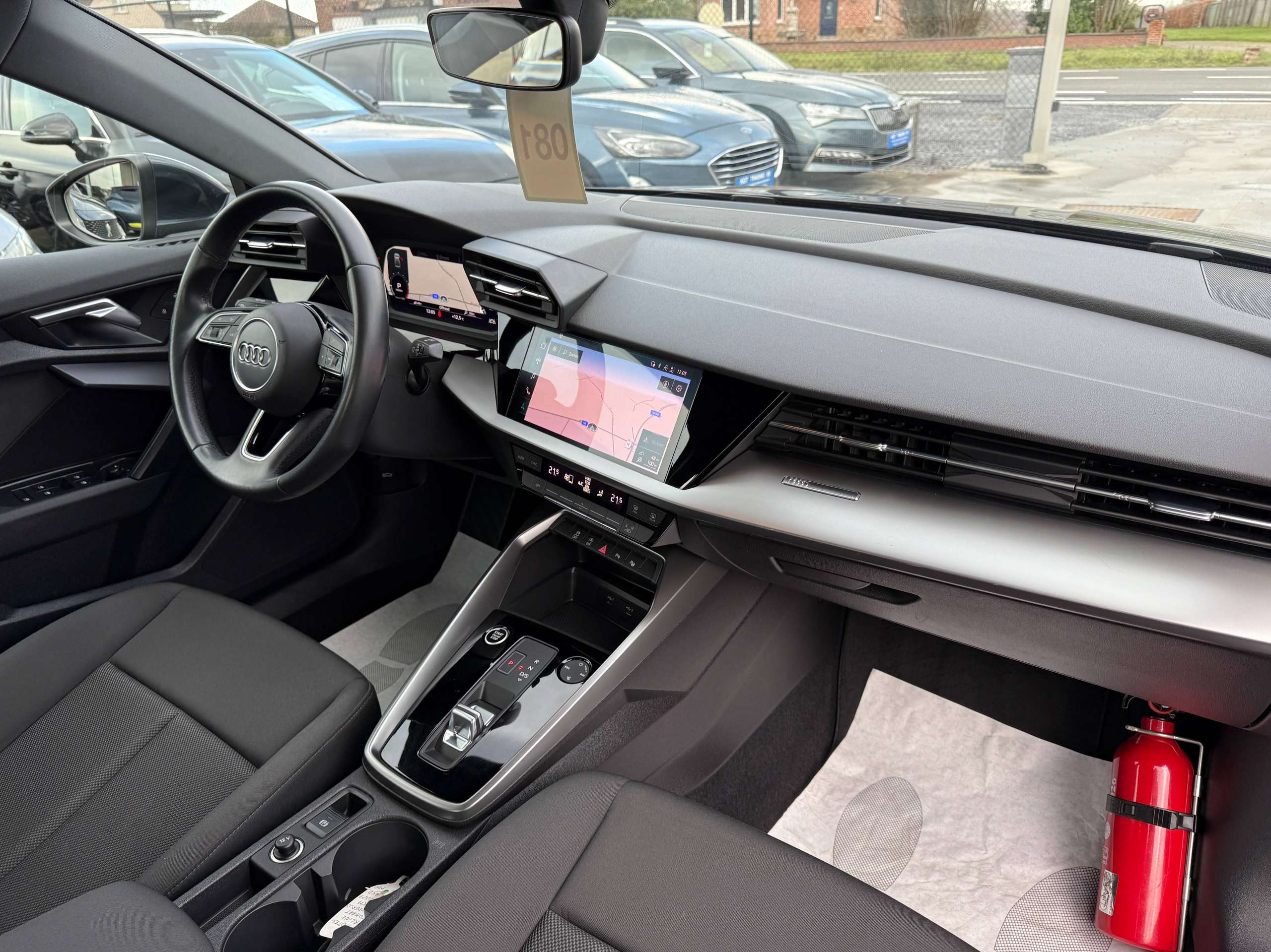 32652fb4-bfbf-4e76-b6b2-6b10ac8b827629-audi-a3-30-tfsi-berline-automaat-full-led-navi-carplay-alu.jpg