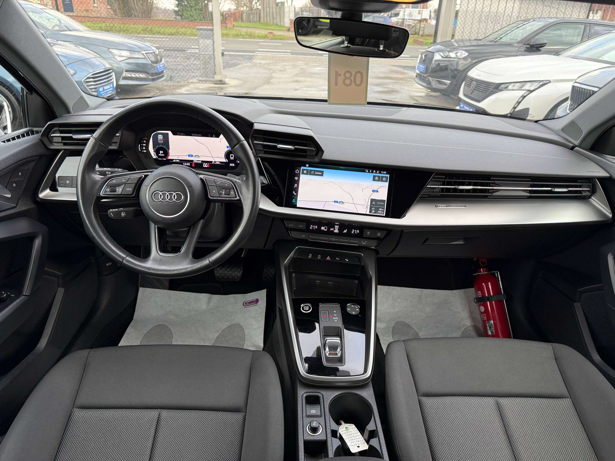 32652fb4-bfbf-4e76-b6b2-6b10ac8b827632-audi-a3-30-tfsi-berline-automaat-full-led-navi-carplay-alu.jpg