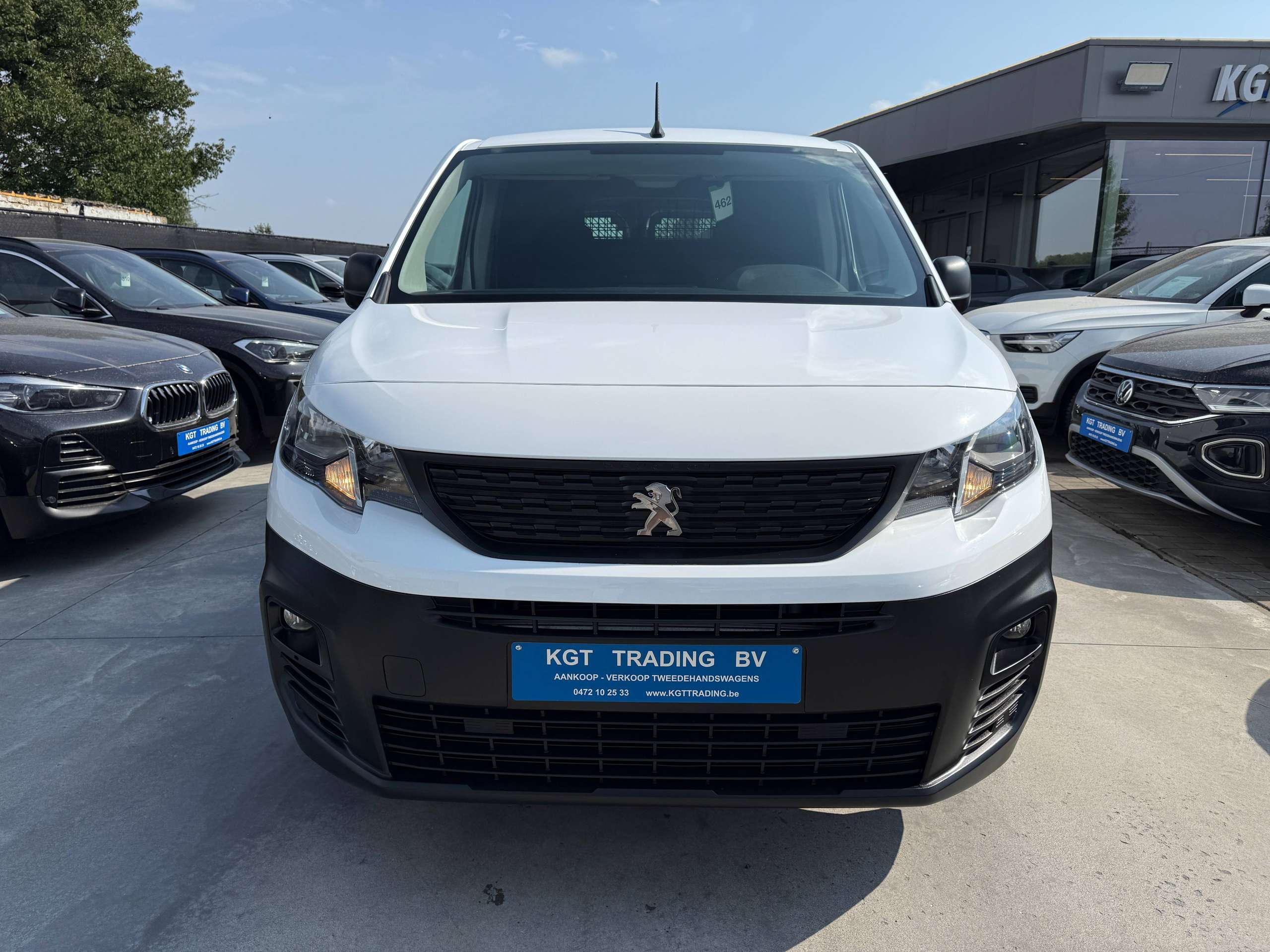 337b34ff-bf21-4f71-8938-f47ec0ca1fa42-peugeot-partner-1-5-bluehdi-102pk-l2-bluetooth-parkeersensoren-airco-carpass.jpg