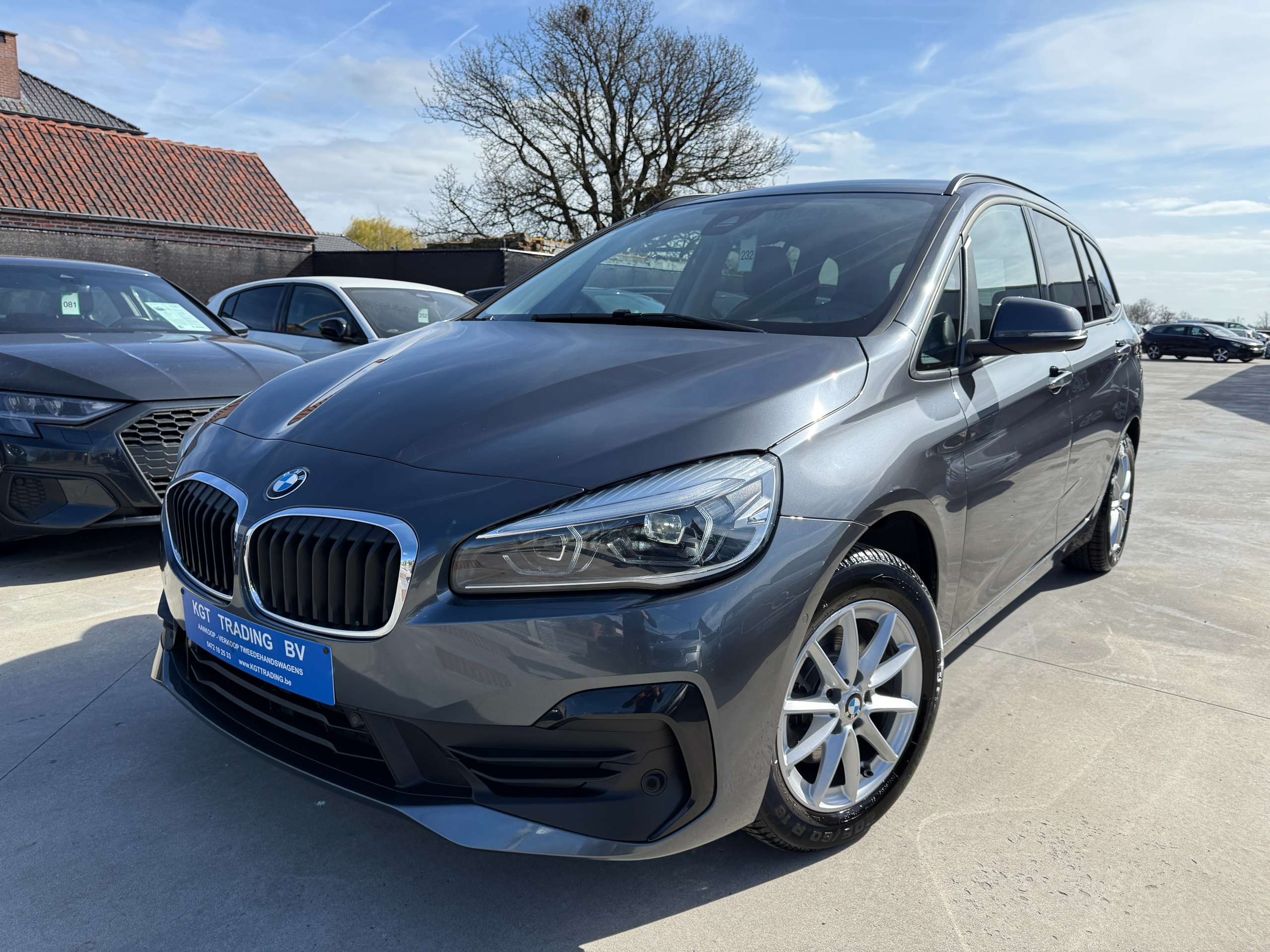 6067344e-83b5-4501-b543-e2d0139e6ecd1-bmw-216-da-gran-tourer-automaat-full-led-navi-dab-pdc-alu.jpg
