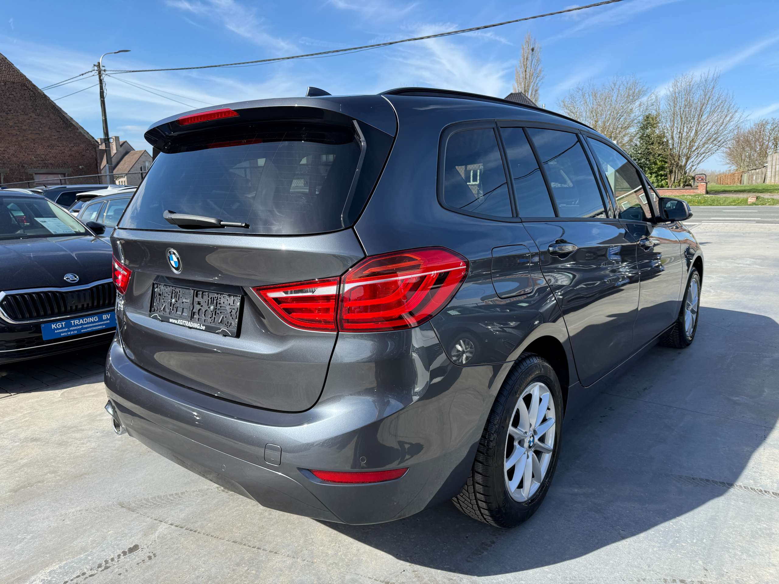 6067344e-83b5-4501-b543-e2d0139e6ecd5-bmw-216-da-gran-tourer-automaat-full-led-navi-dab-pdc-alu.jpg
